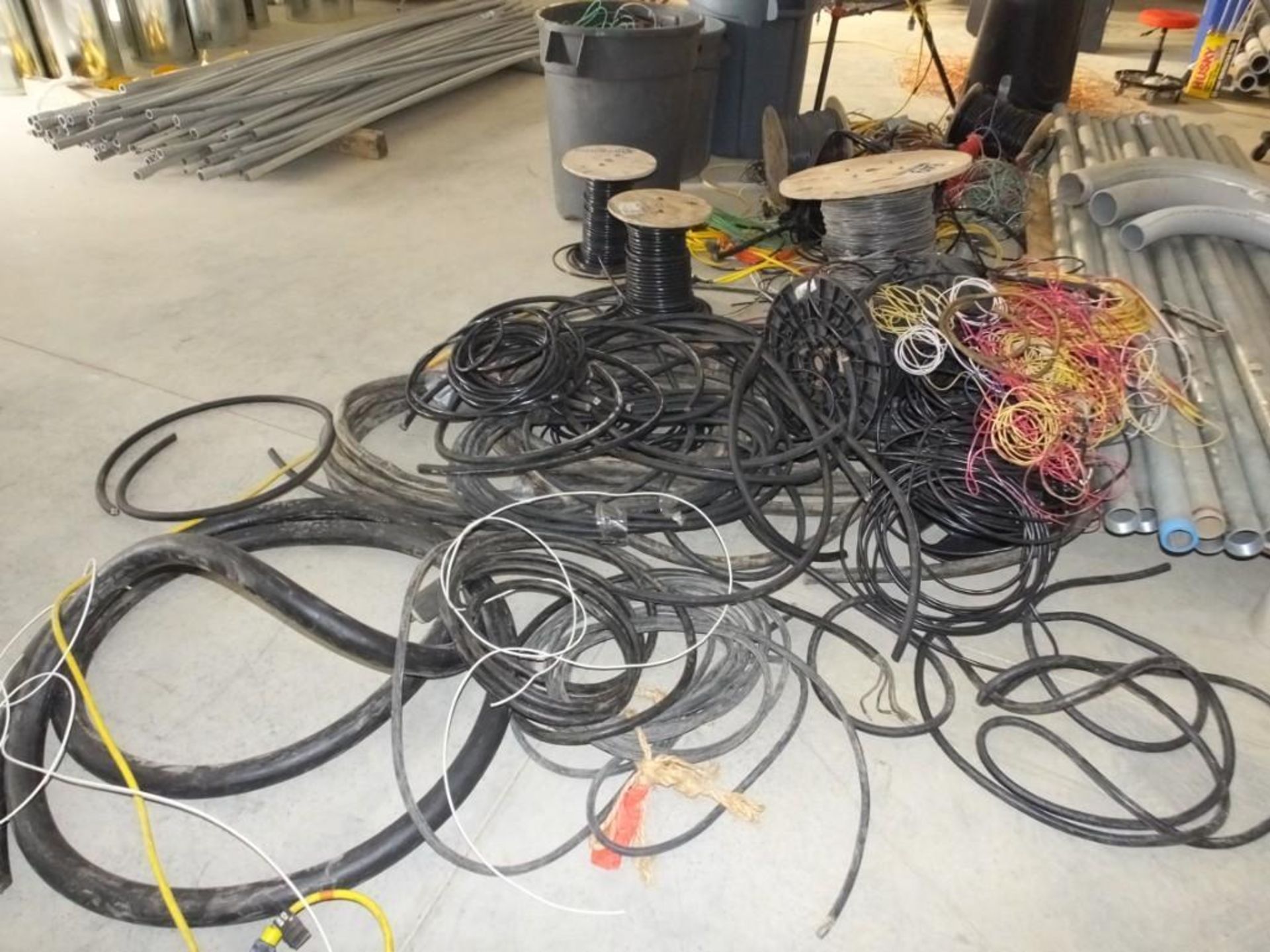 Lot: Scrap Electrical Wire - Image 2 of 4