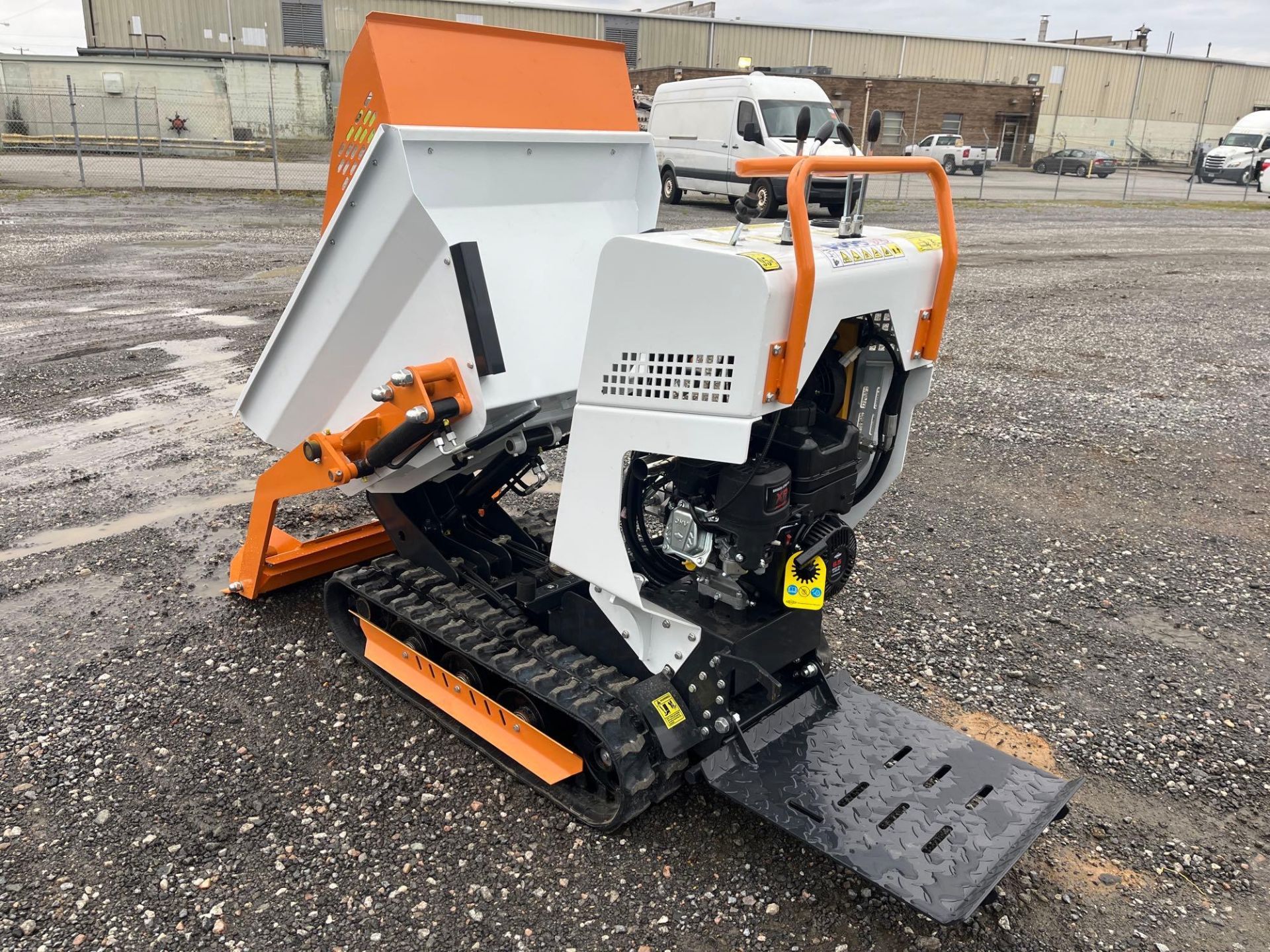 2023 Landhero LDH-MCD500 Self Loading Mini Crawler Dumper - Image 2 of 16