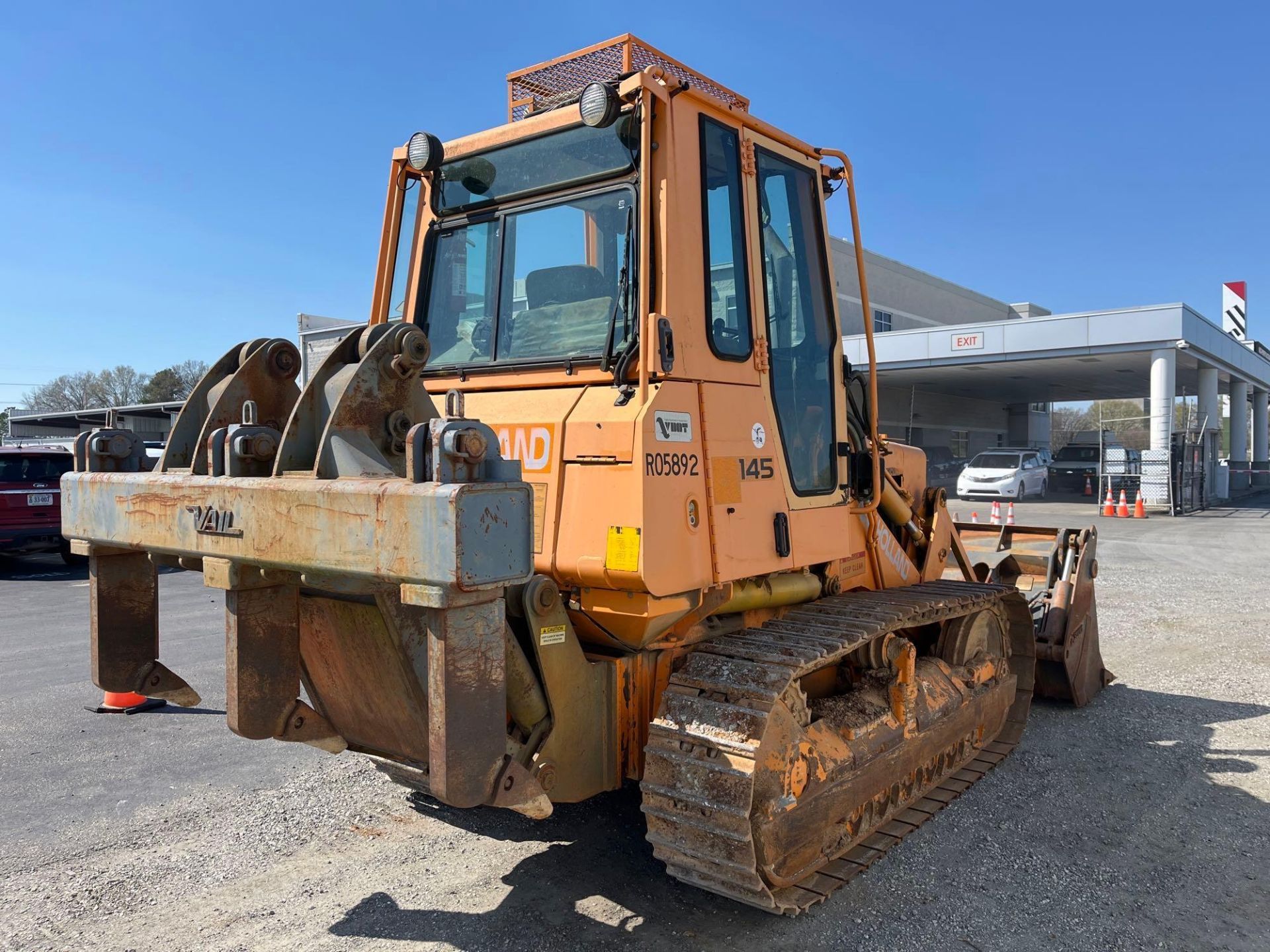 New Holland CL145 Crawler Loader - Image 3 of 26