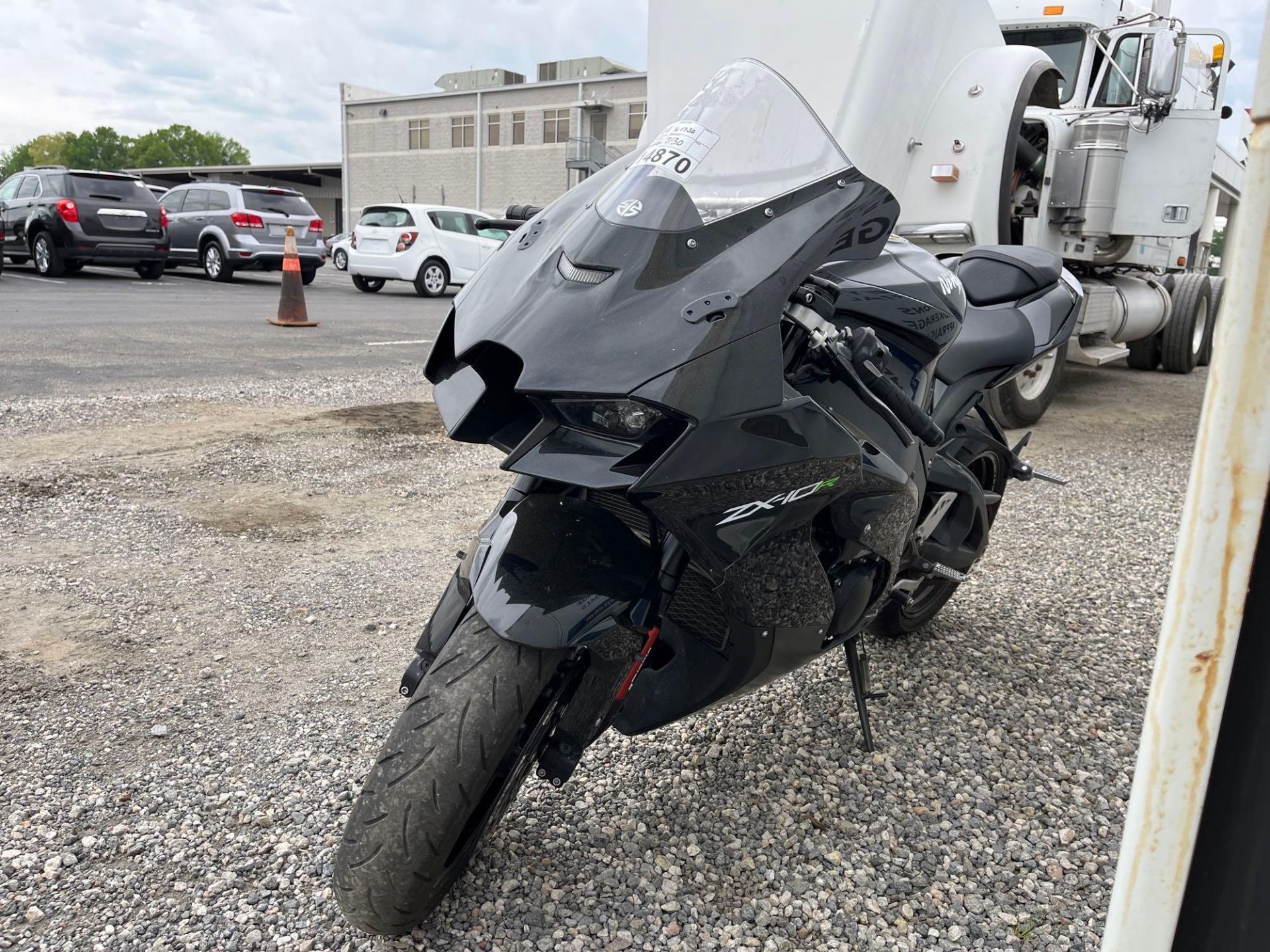 2021 Kawasaki Ninja ZX1002LP Motorcycle - Image 3 of 11