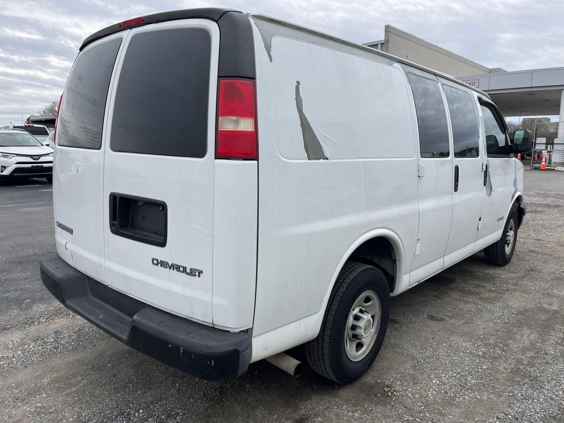 2005 Chevrolet Express Van - Bild 3 aus 18