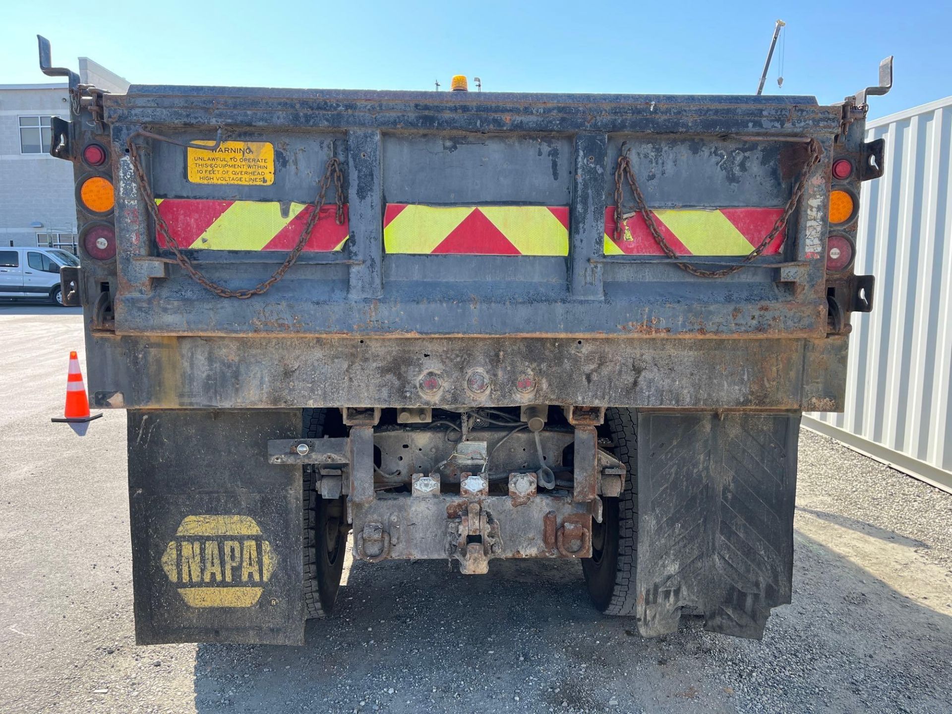 2008 GMC 7500 Single Axle Dump Truck - Image 12 of 22