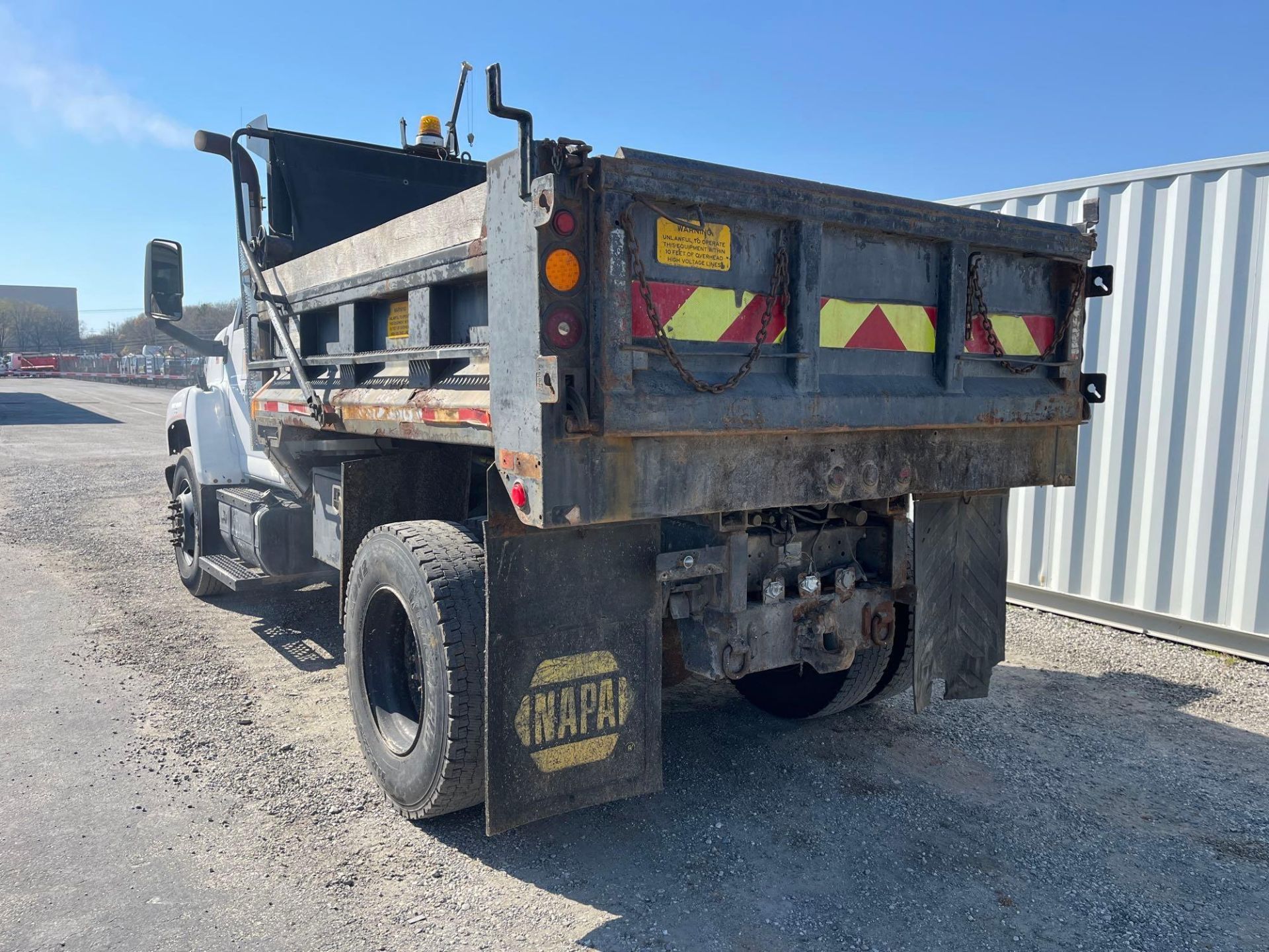 2008 GMC 7500 Single Axle Dump Truck - Image 2 of 22