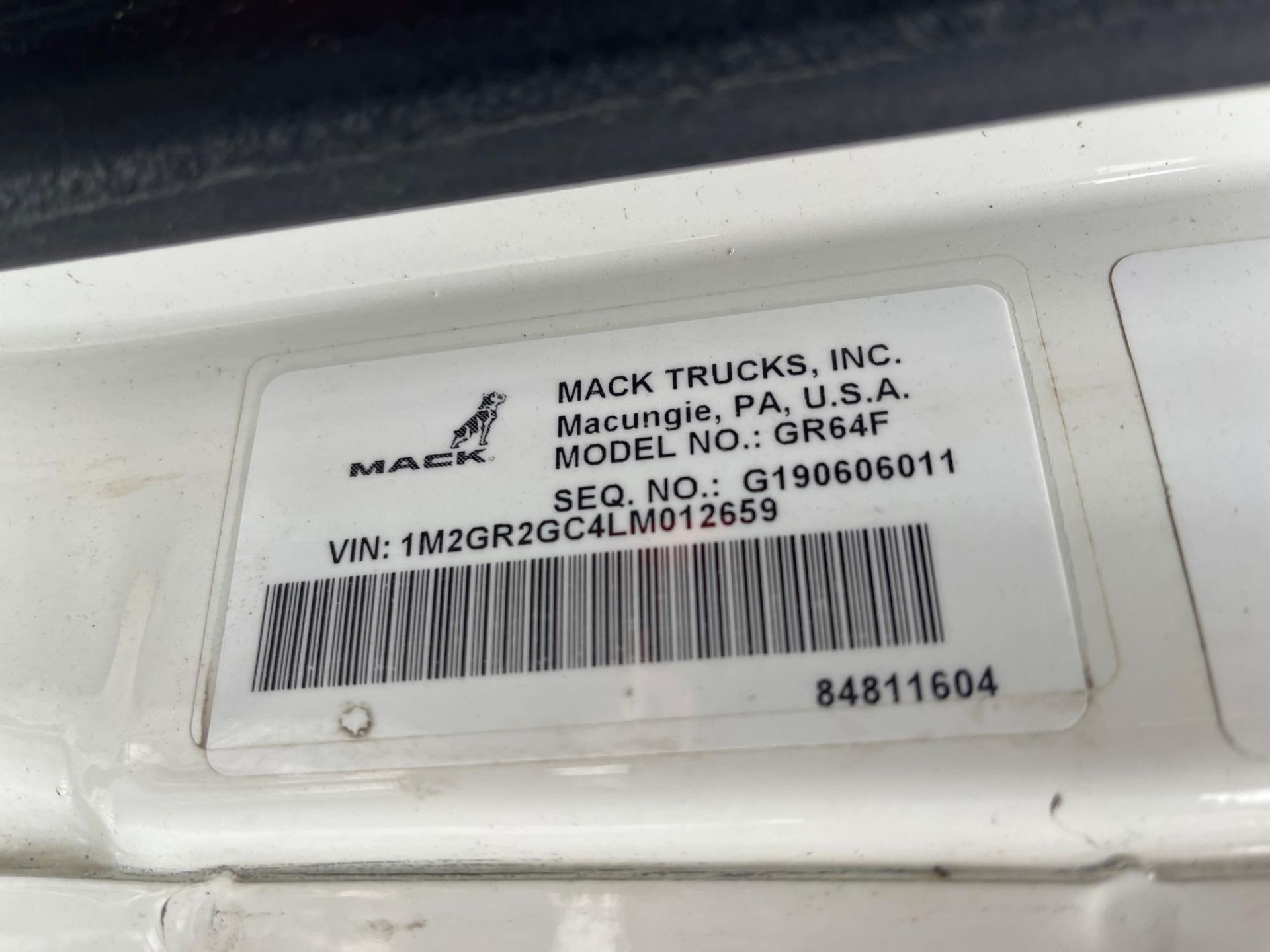 2020 Mack Granite GR64F Tri-Axle Dump Truck - Image 5 of 23