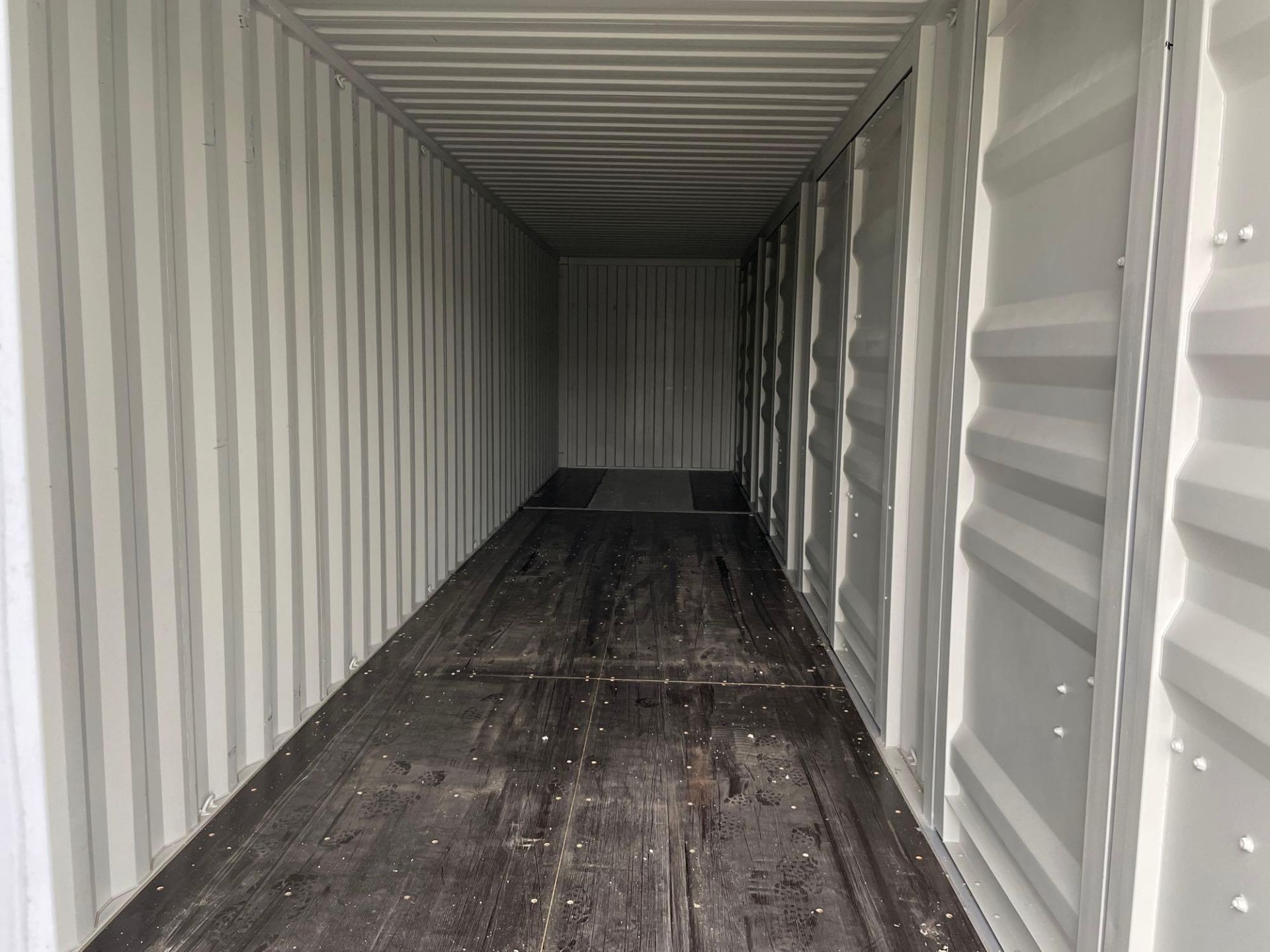 40' High Cube Shipping Container - Image 5 of 7