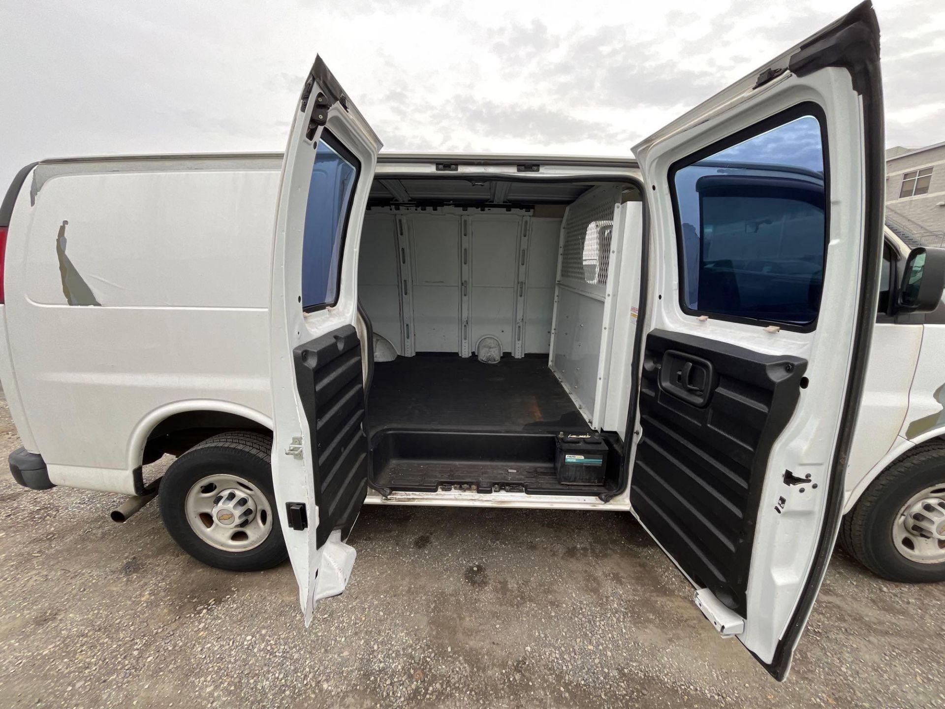 2005 Chevrolet Express Van - Bild 11 aus 18