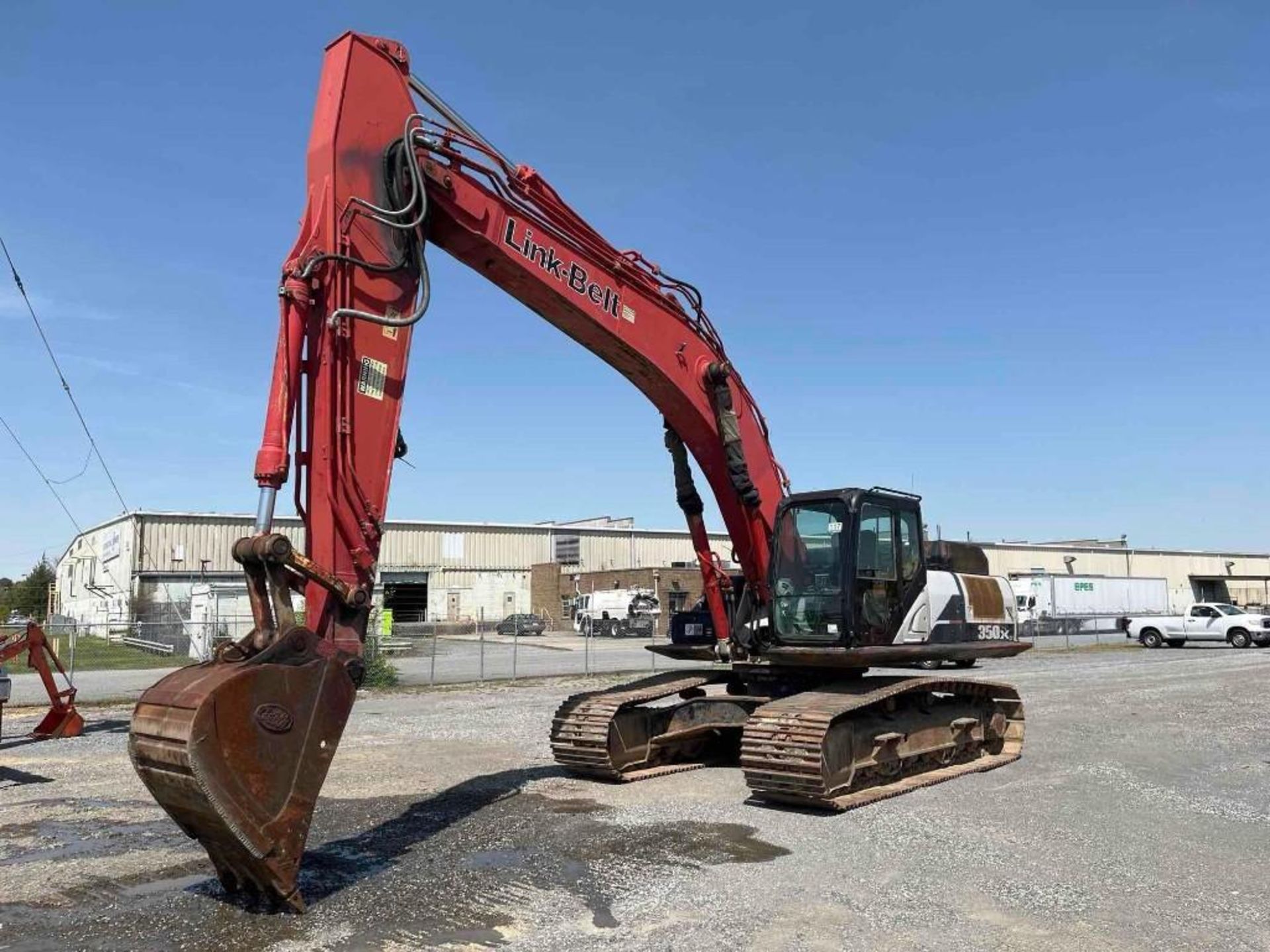 2012 Link Belt 350X3 Excavator - Image 3 of 32