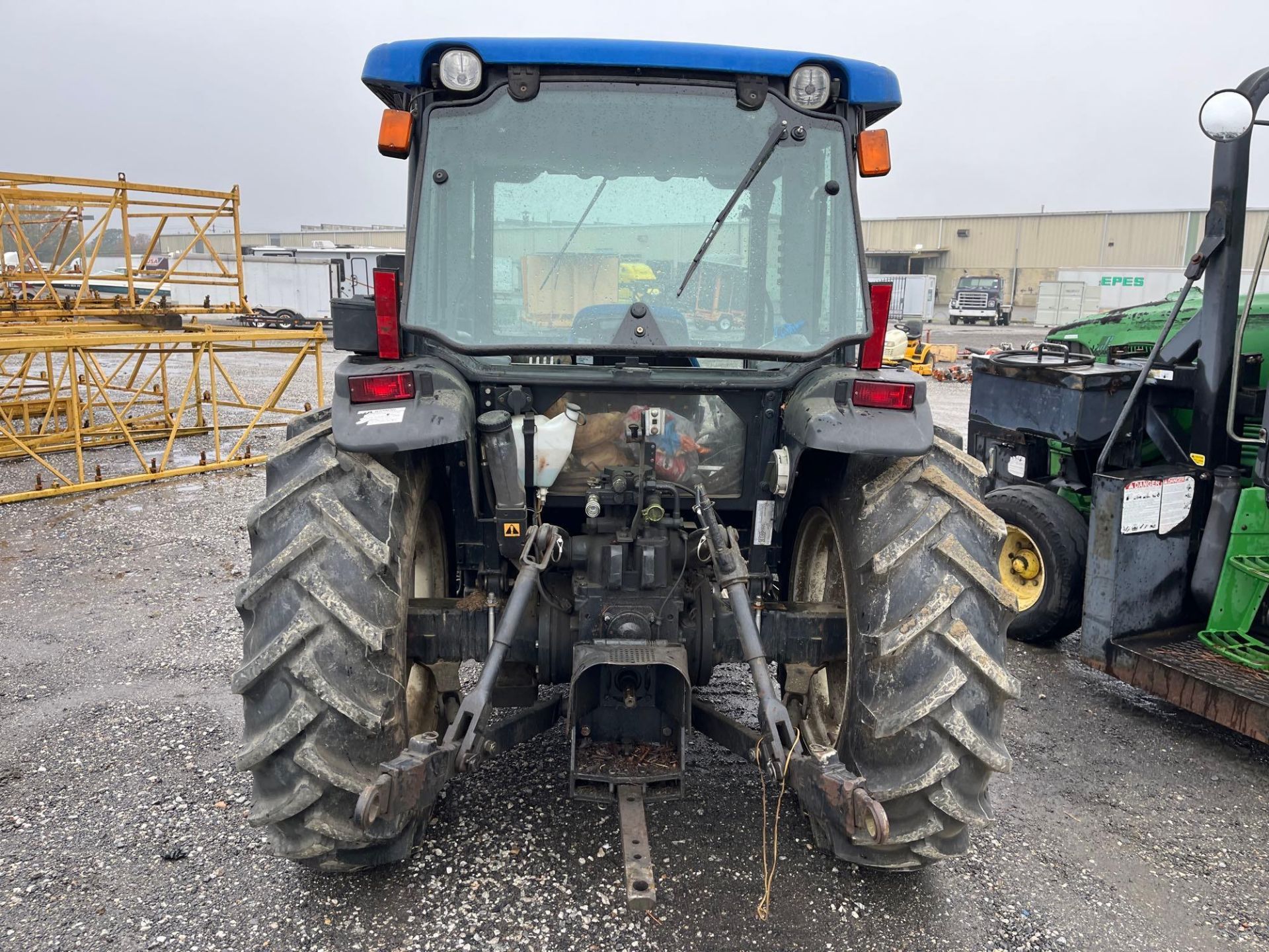 2005 New Holland Tractor - Image 7 of 15