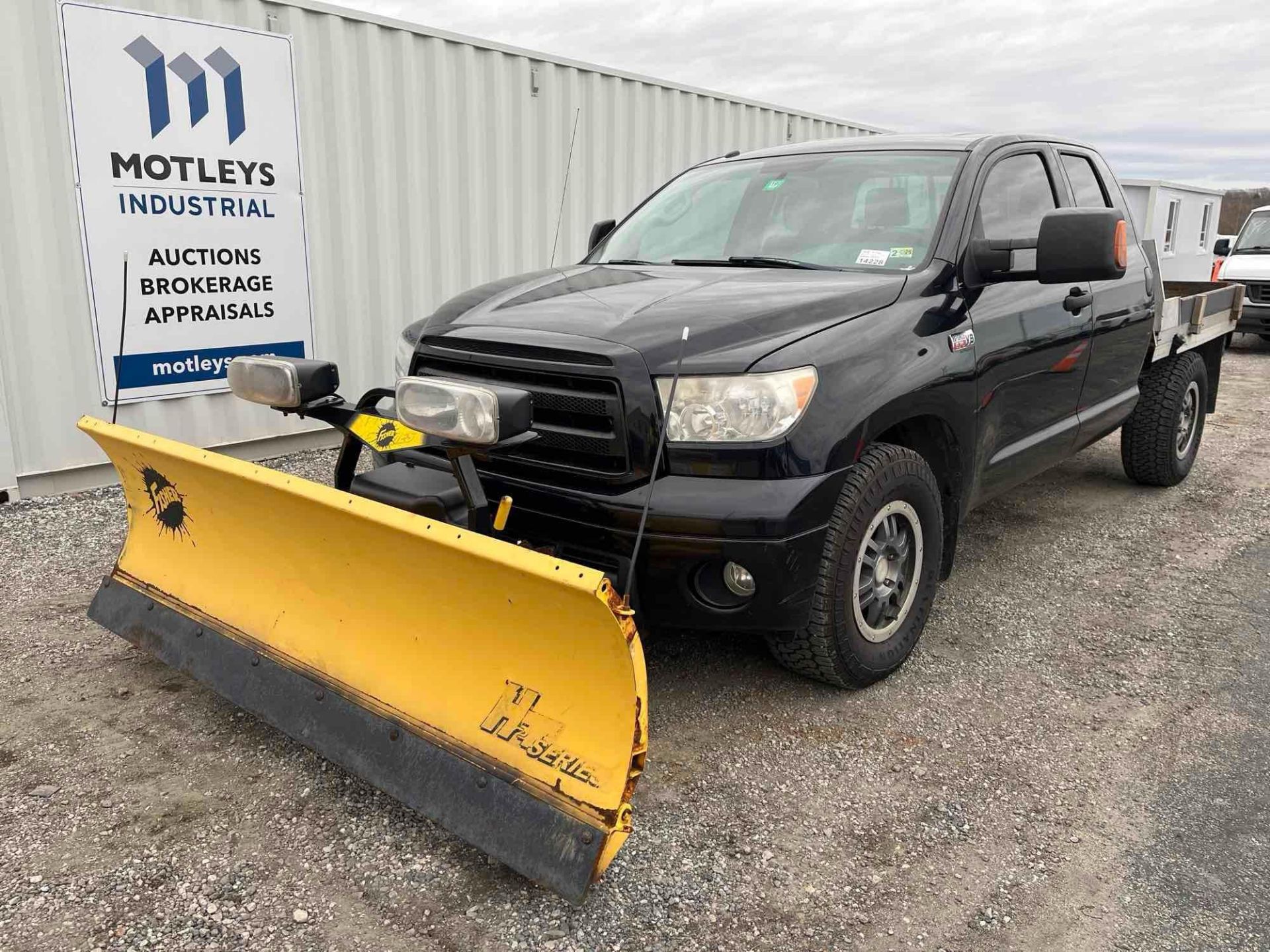 2011 Toyota 4x4 Pickup Truck