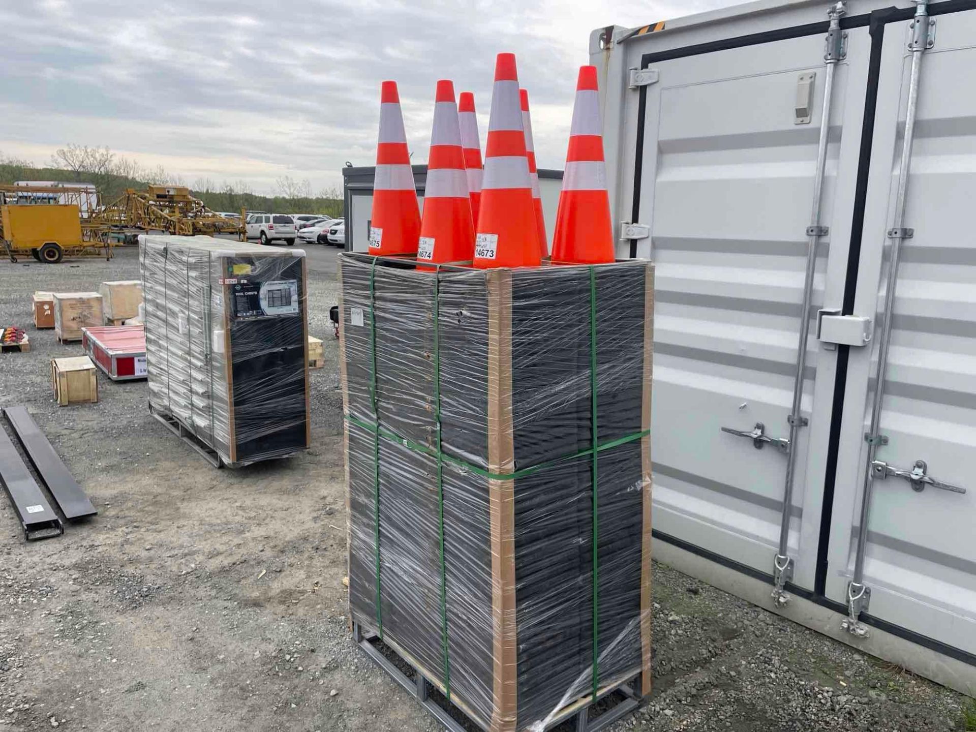 2024 Safety Highway Cones, Qty: 41