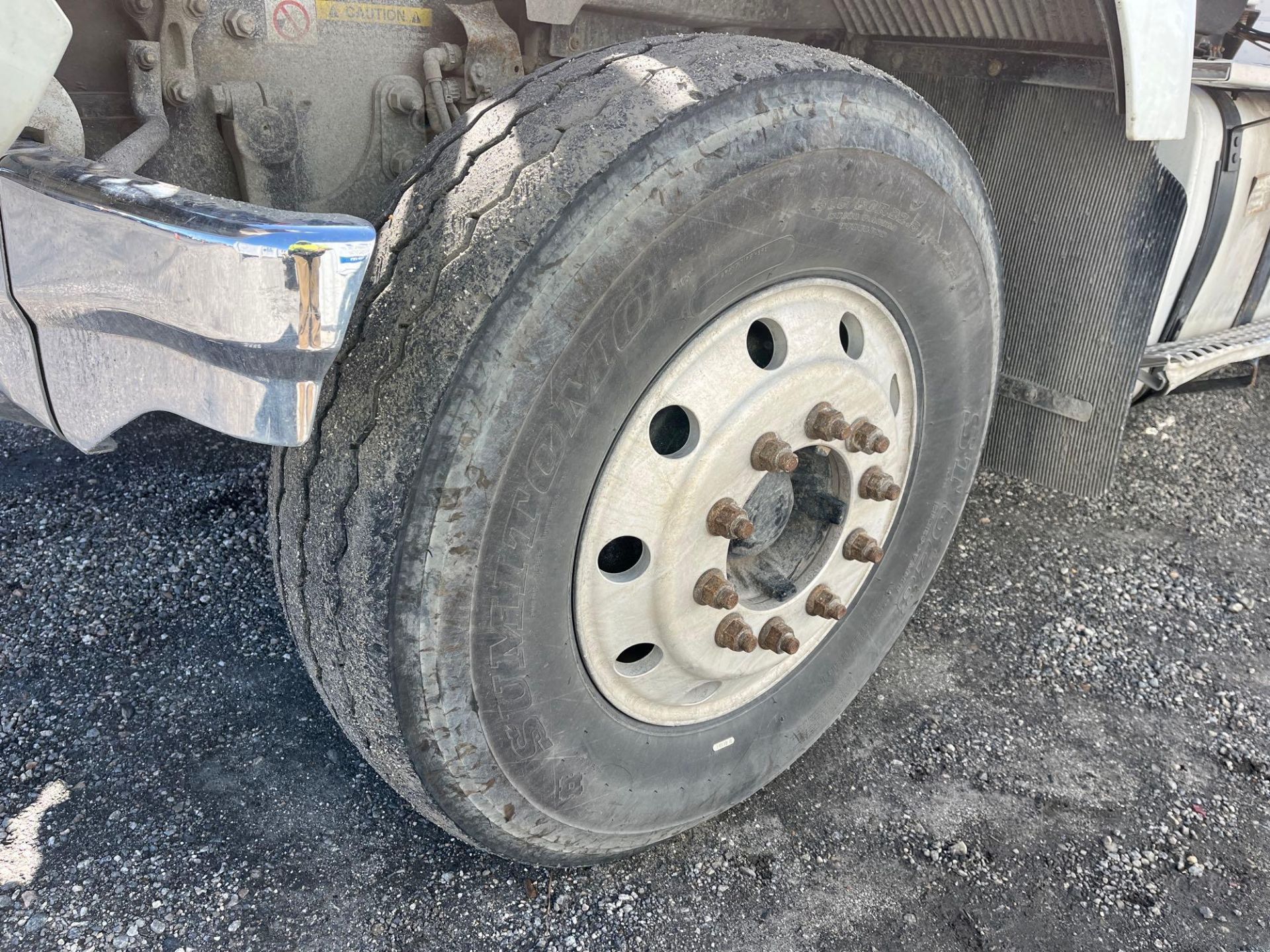 2019 Volvo Centipede Dump Truck - Image 15 of 25