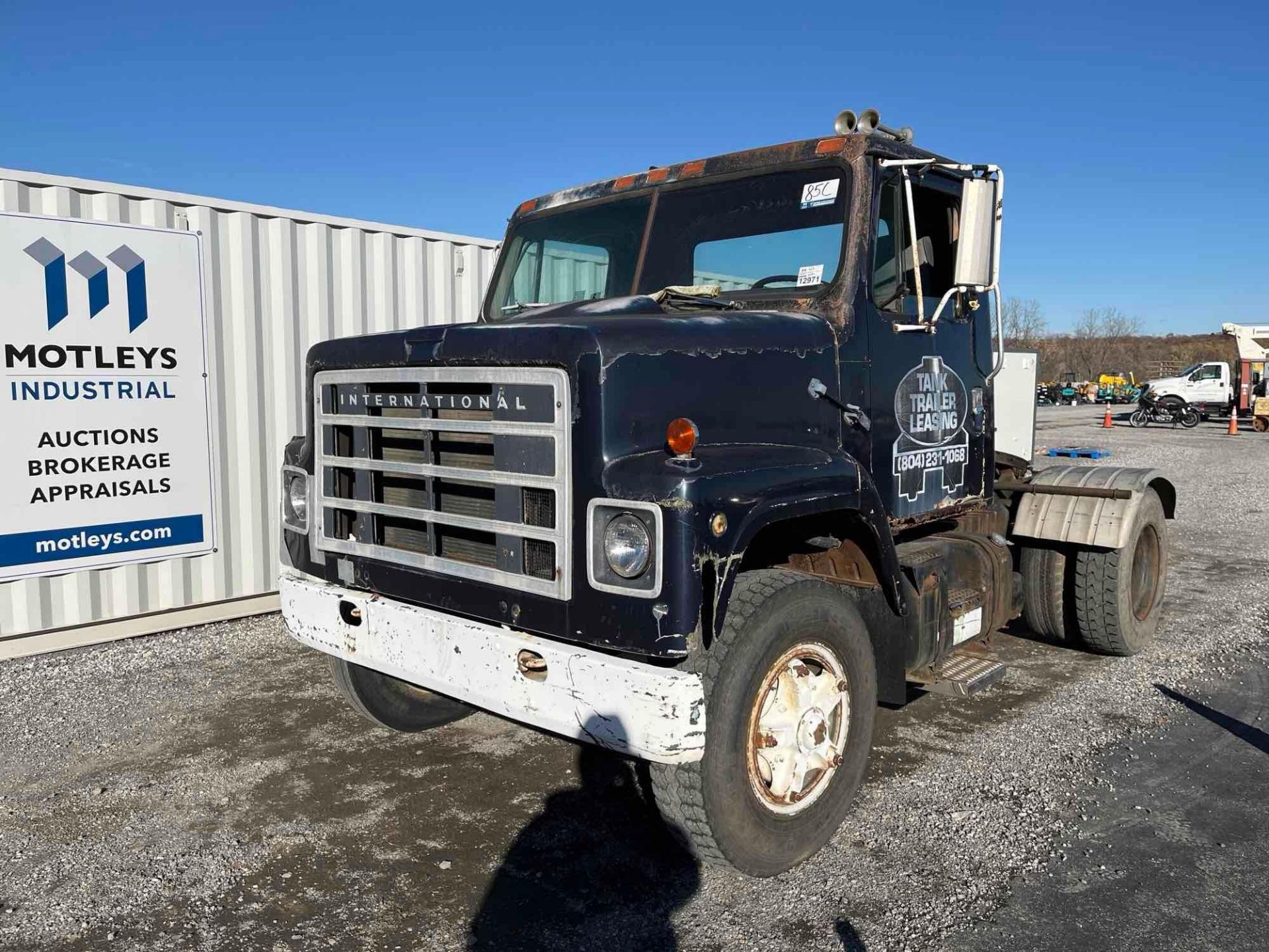 1980 International Road Tractor