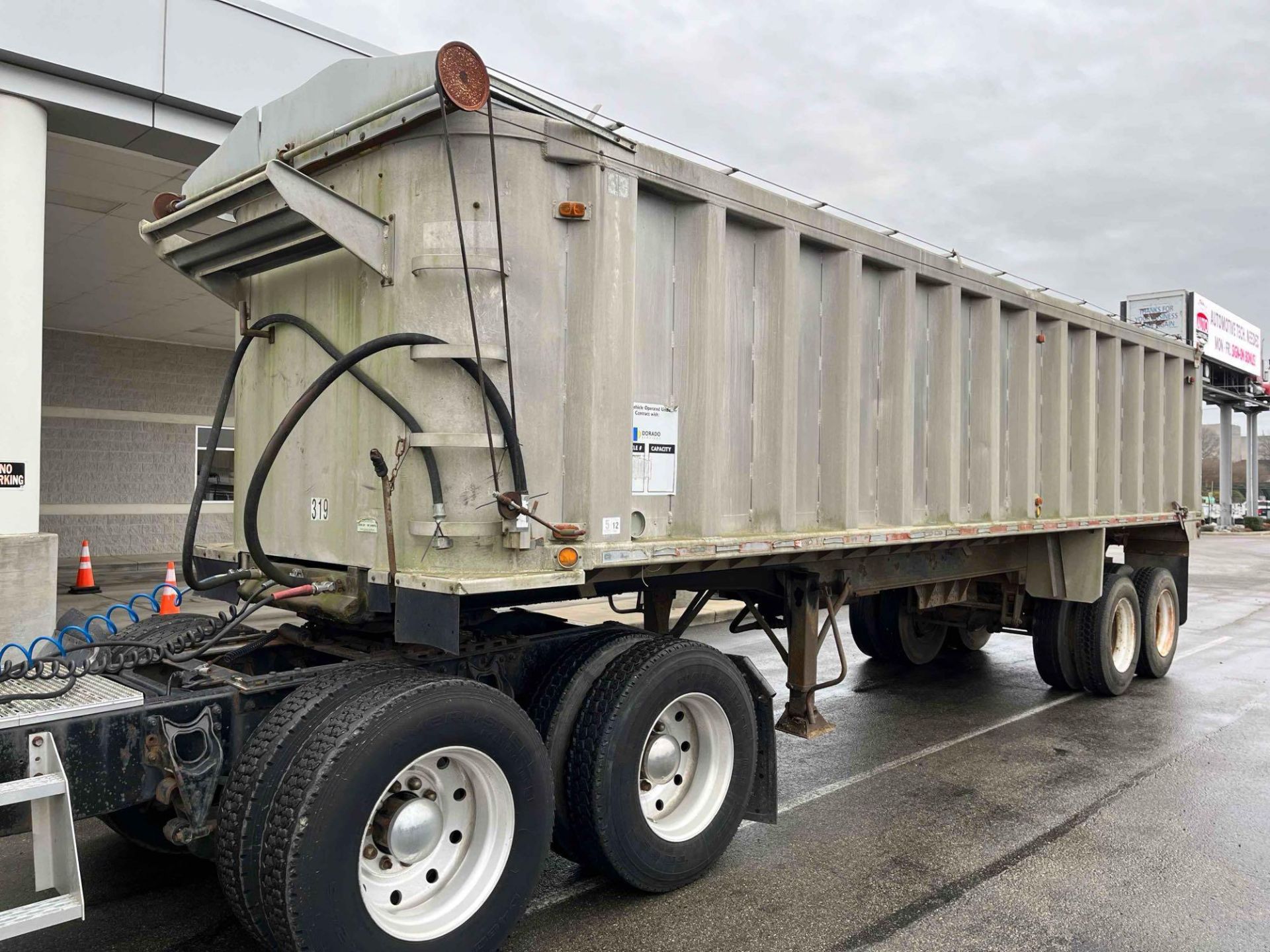 1972 Hill ADT3166 Grain Trailer - Image 4 of 14