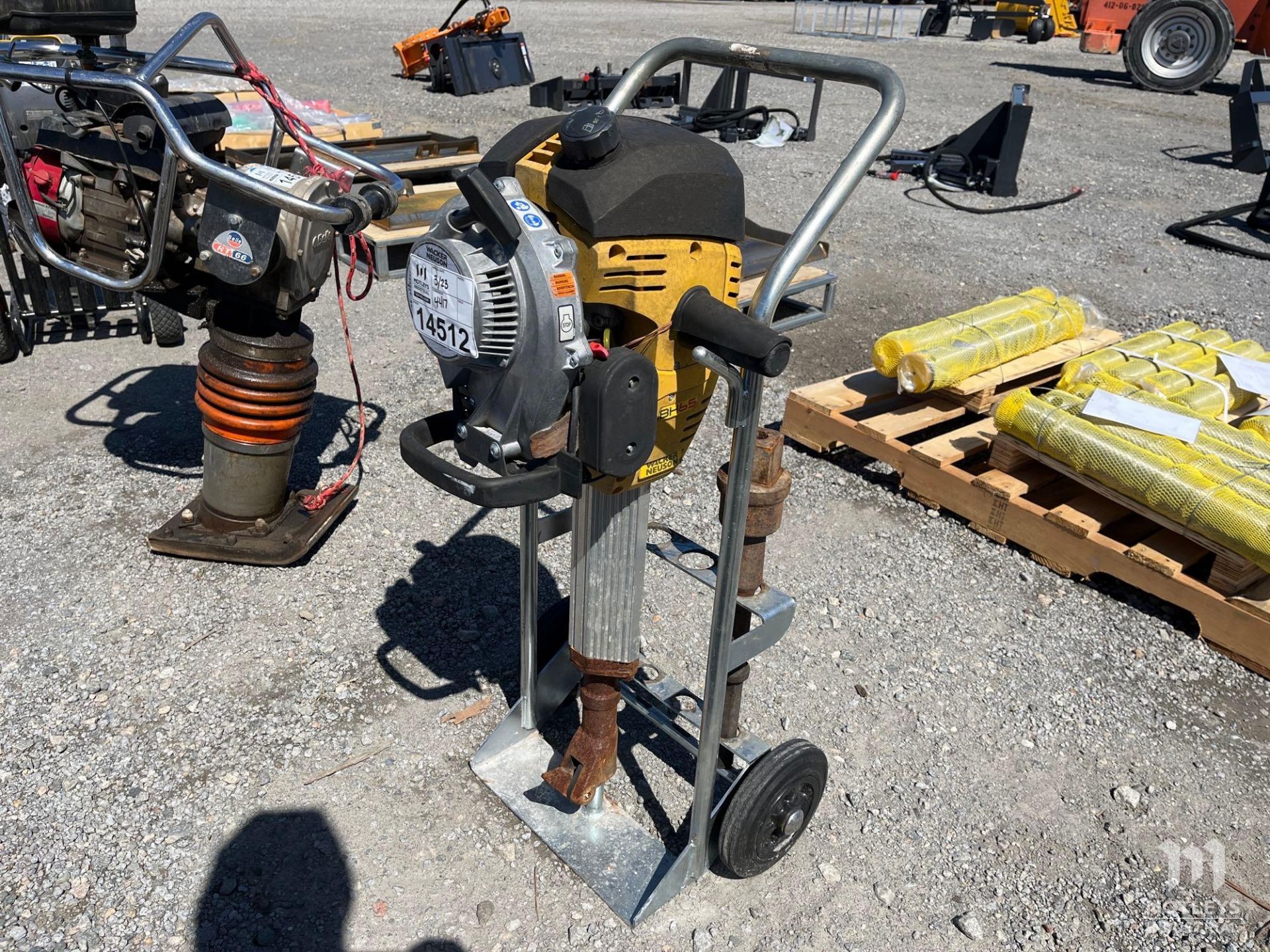 2013 Wacker BH65 Pavement Breaker