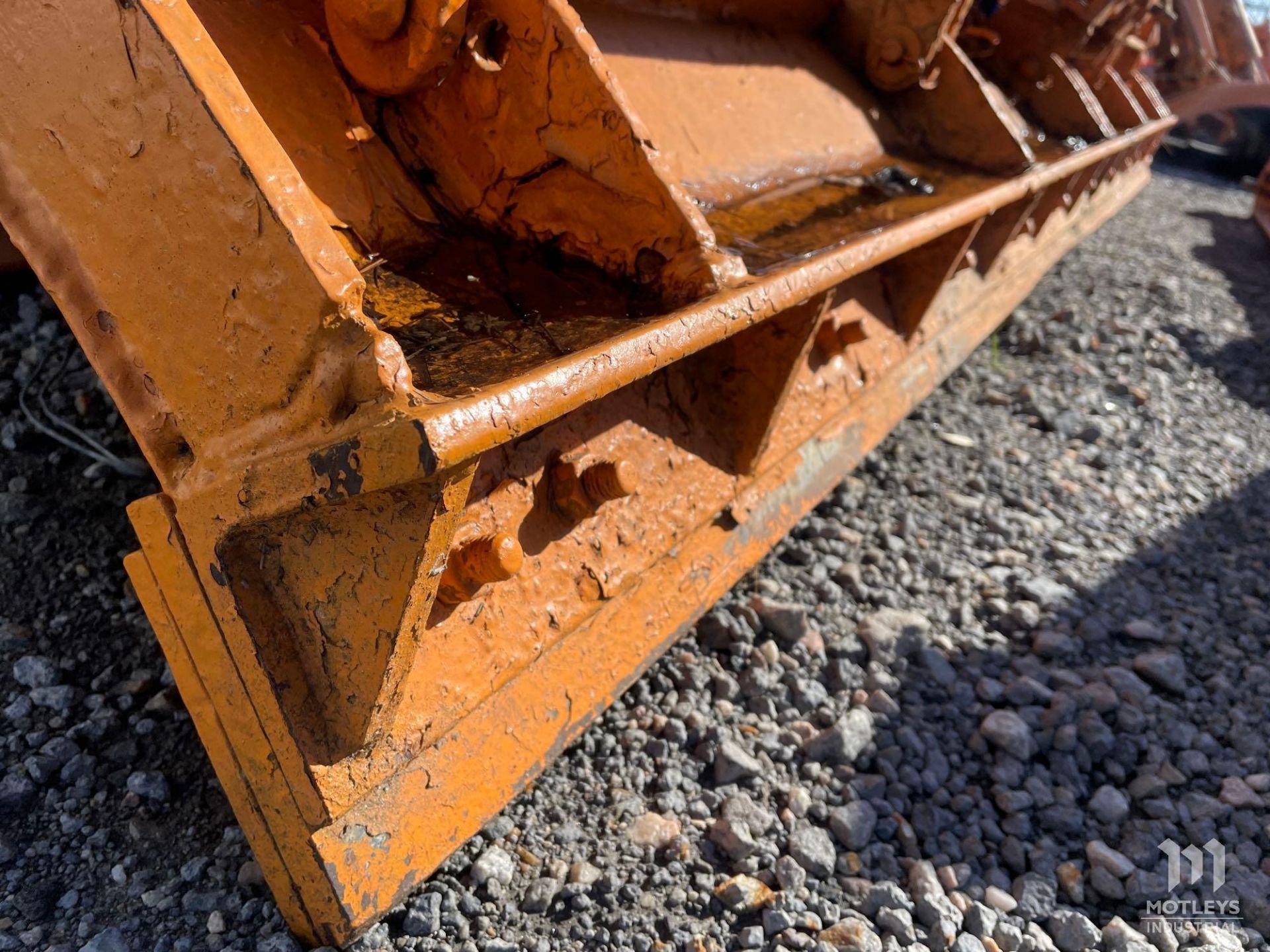 1986 Valk RV112115 Power Reversing Snow Plow - Image 5 of 11