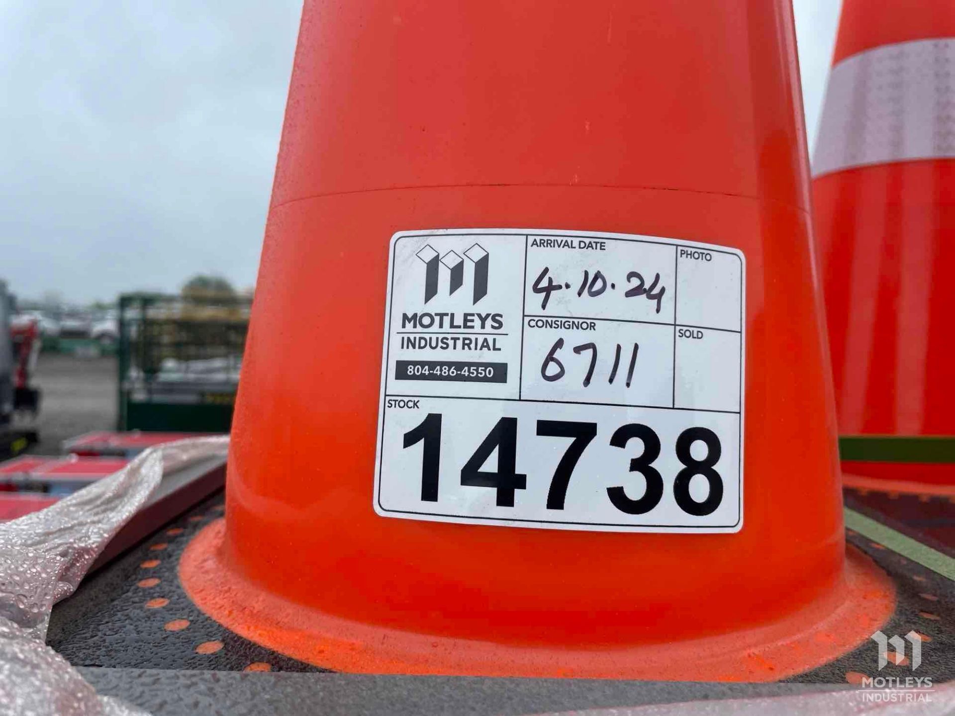 2024 Safety Highway Cones, Qty: 42 - Image 5 of 5