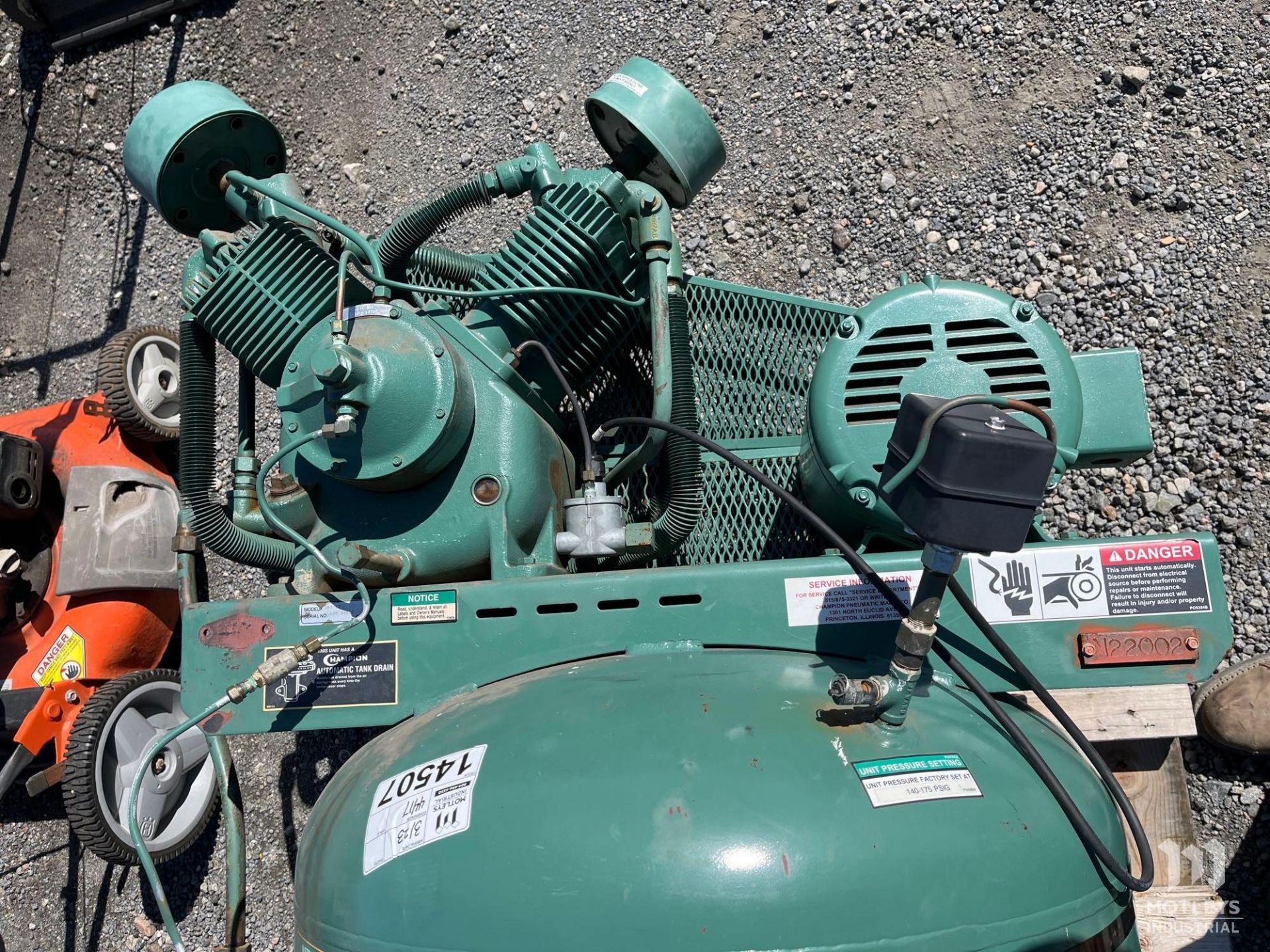 1994 Champ AC VR712 Air Compressor - Image 9 of 11