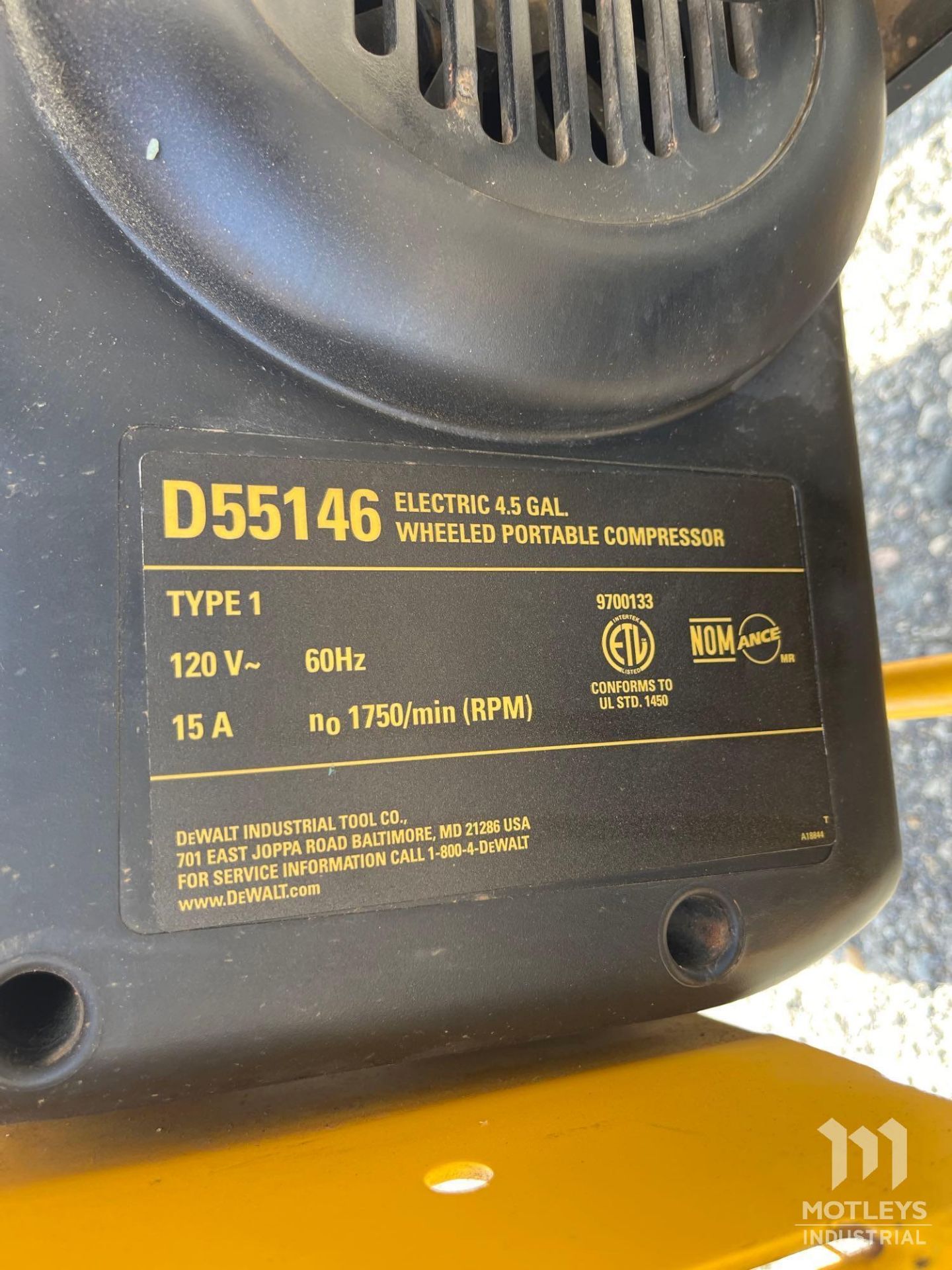 Dewalt D22146 Portable Air Compressor - Image 6 of 8