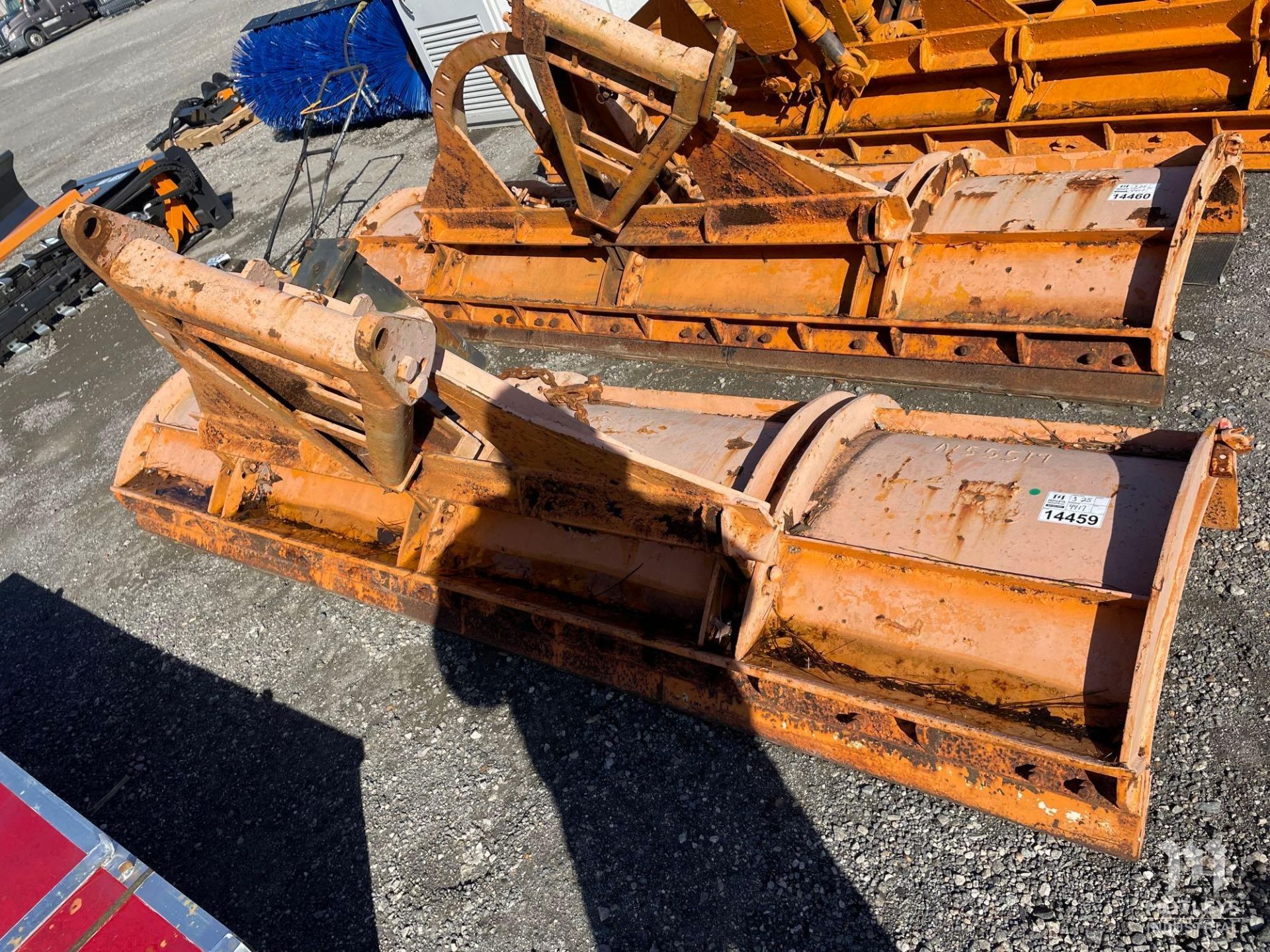 1987 Valk RV11275 Two-Way Snow Plow - Image 2 of 7