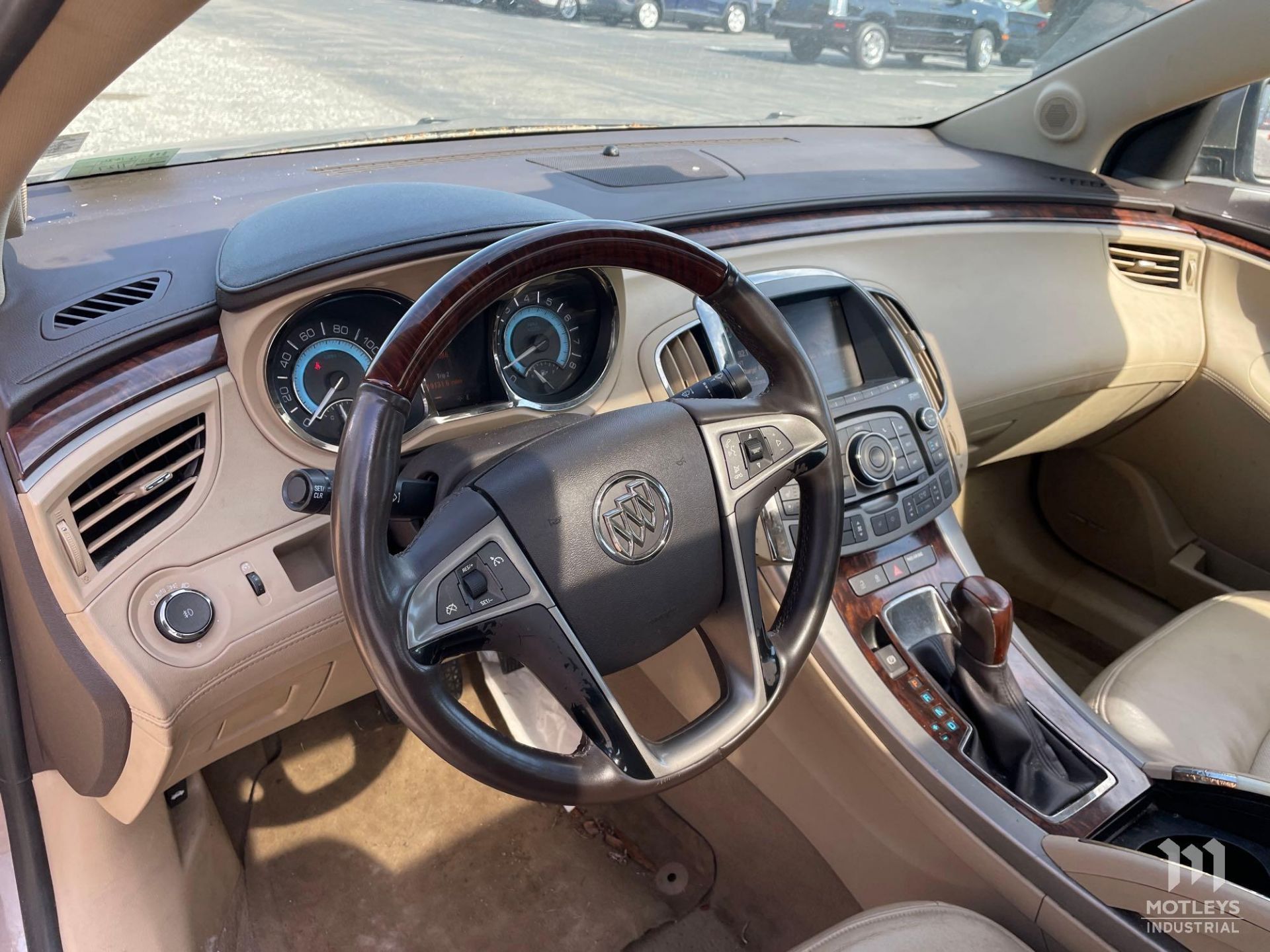 2010 Buick Lacrosse - Image 7 of 22