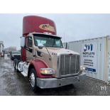 2016 Peterbilt Class 8 Day Cab Road Tractor