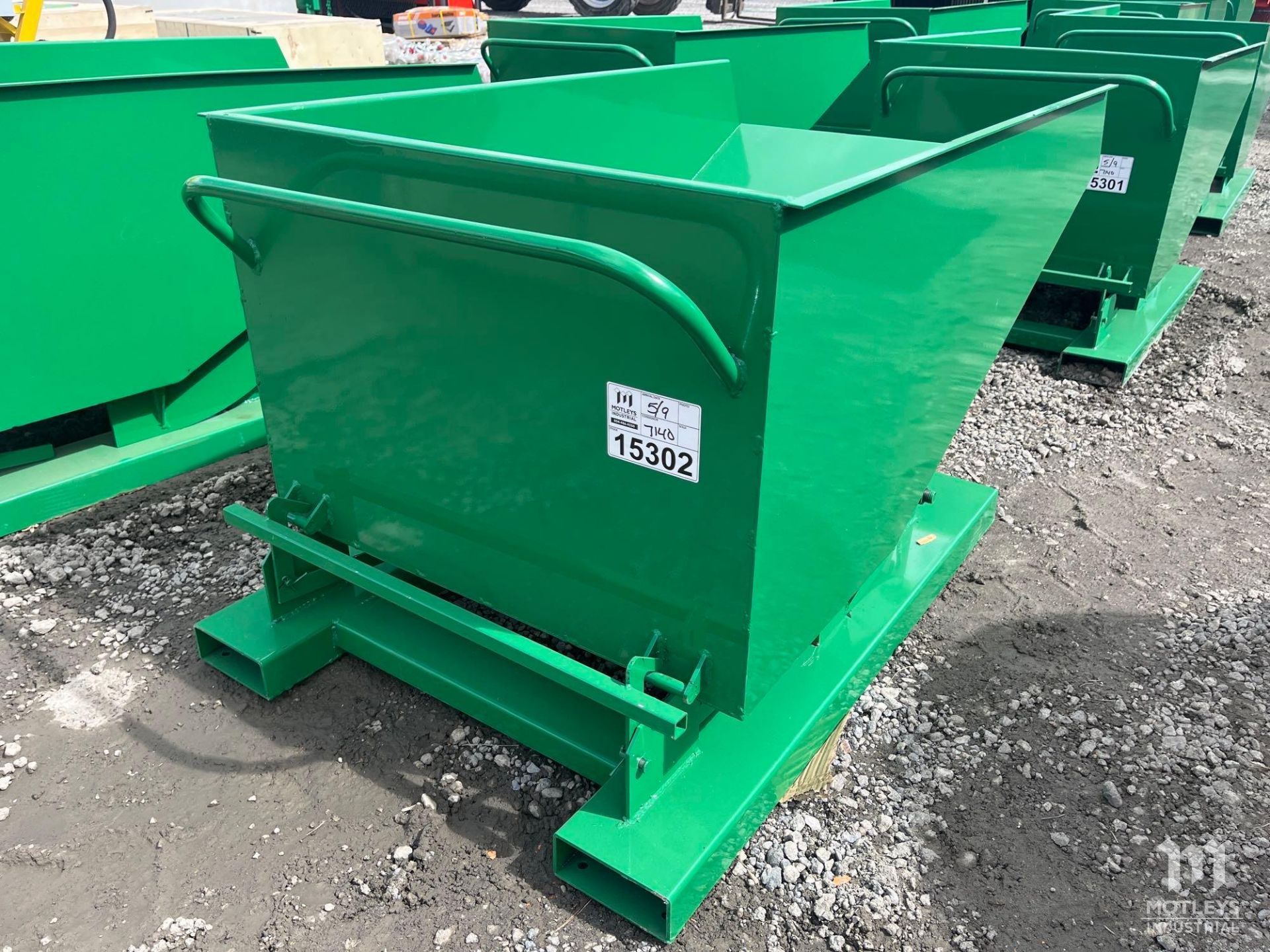 Diggit TG50 Carbon Steel Turnover Box / Hopper