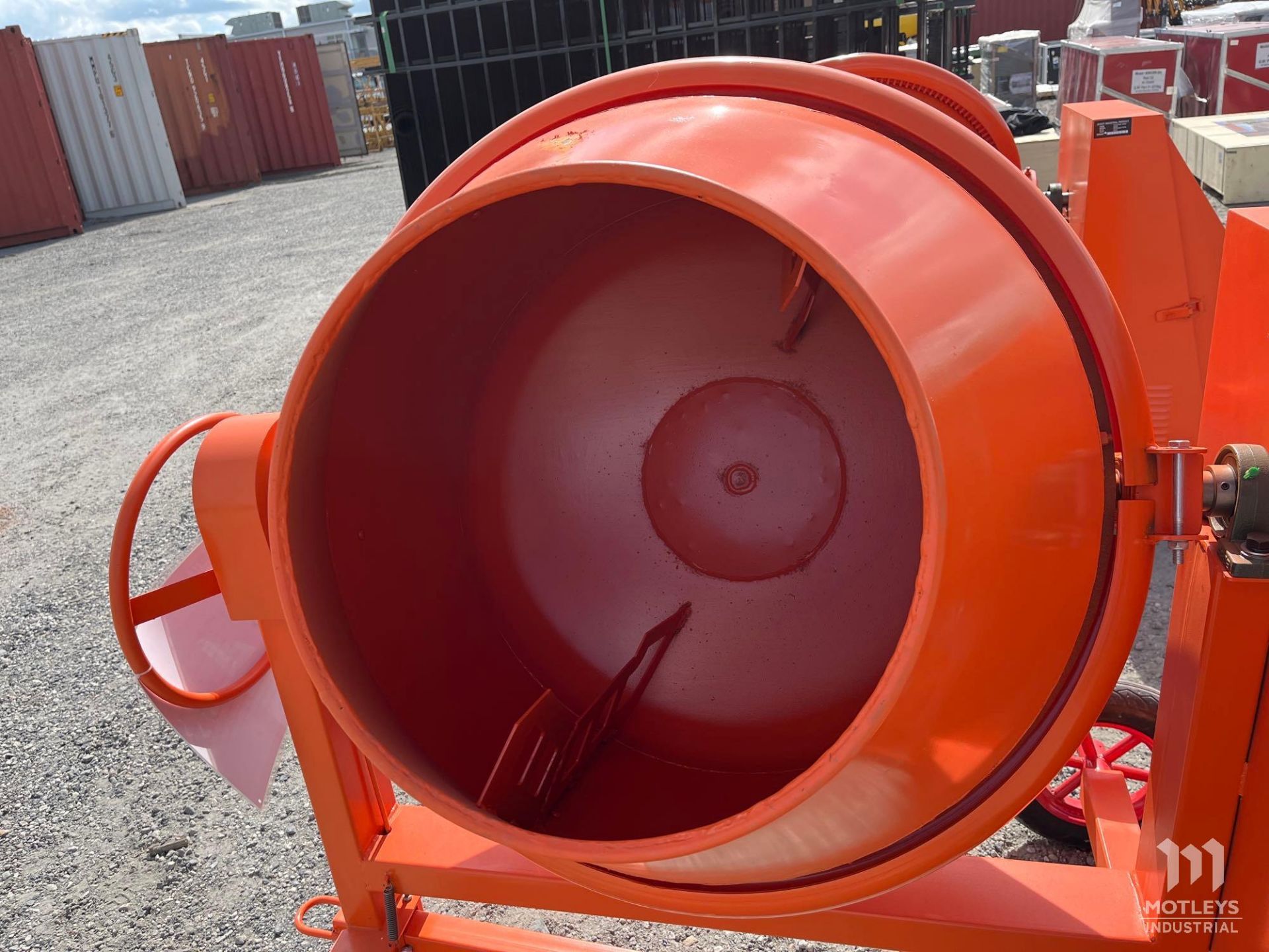 Diggit G350 Concrete Mixer - Image 9 of 11