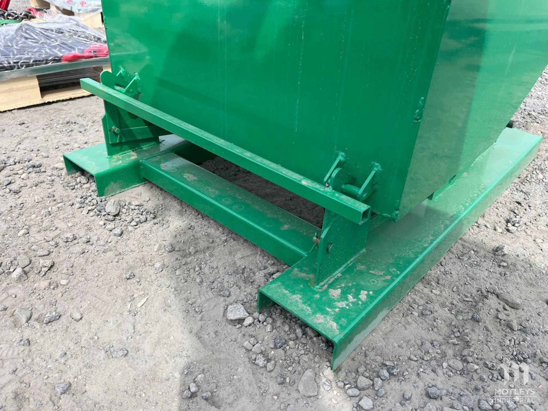 TG50 Carbon Steel Turnover Box / Hopper - Image 5 of 6