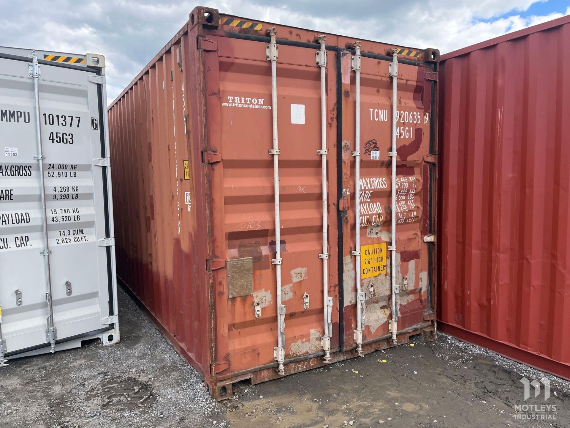 40' High Cube Shipping Container