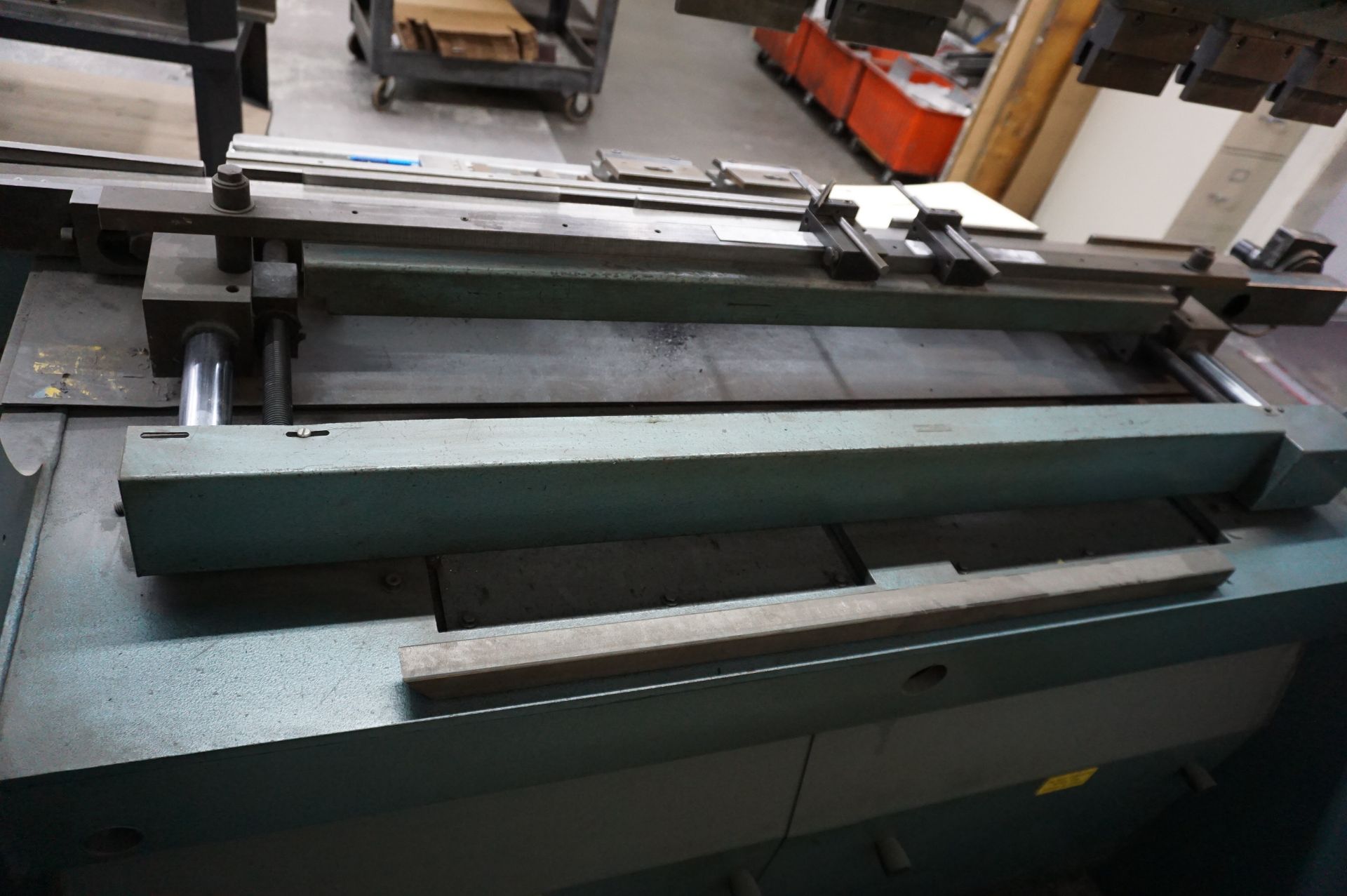 1984 AMADA RG-50 PRESS BRAKE S/N 504891 CAPACITY 50 TONS, TABLE LENGTH 78.8", MAX BENDING LENGTH - Image 7 of 11