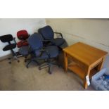 WELDING ROOM SUPPORT LOT TO INCLUDE: OFFICE CHAIRS, WOODEN SIDE TABLE, OFFICE WORKSTATION,