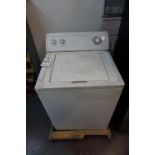 WHIRLPOOL WASHING MACHINE MODEL LXR7244JA1, S/N CL 4608000