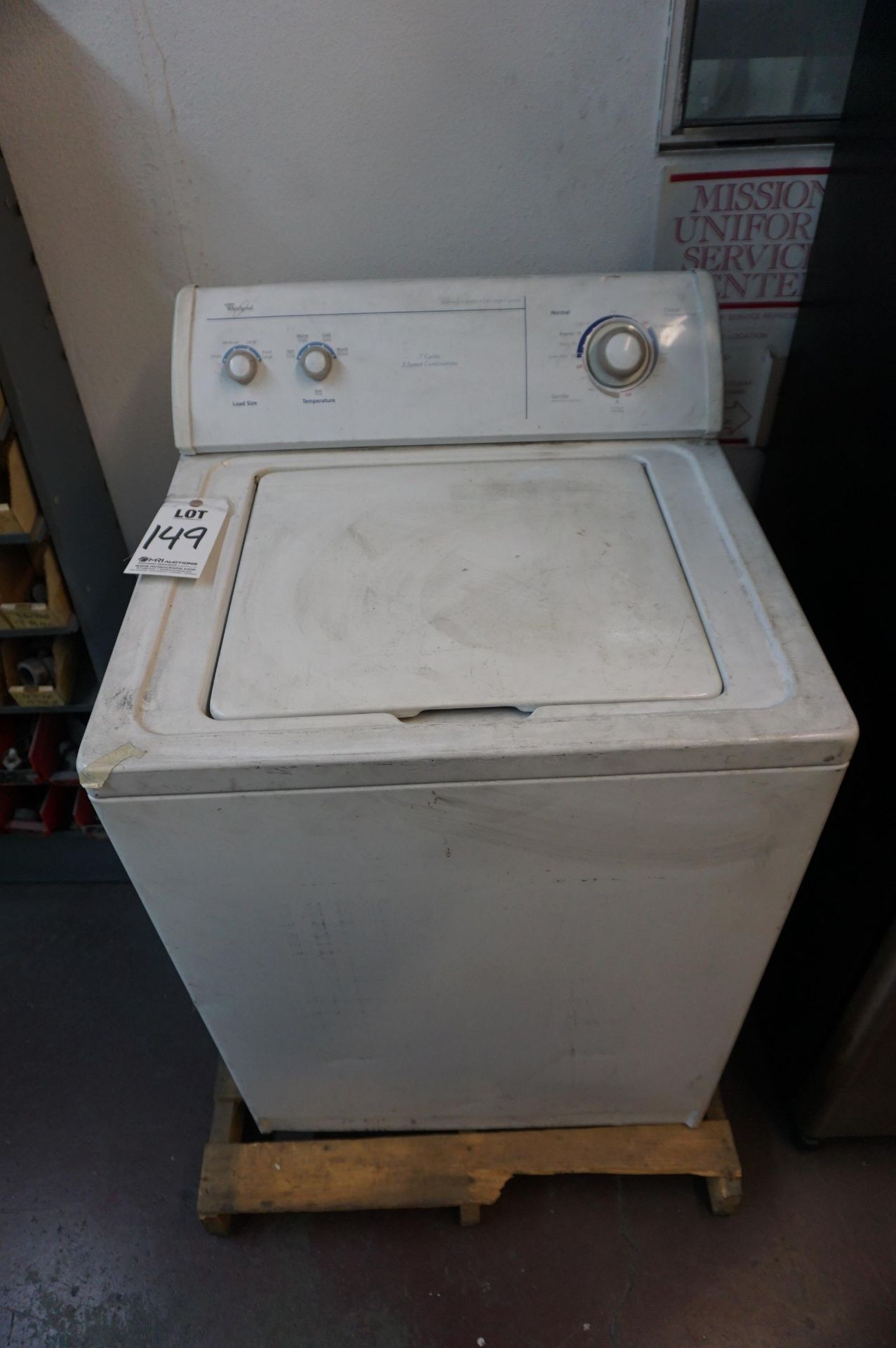 WHIRLPOOL WASHING MACHINE MODEL LXR7244JA1, S/N CL 4608000