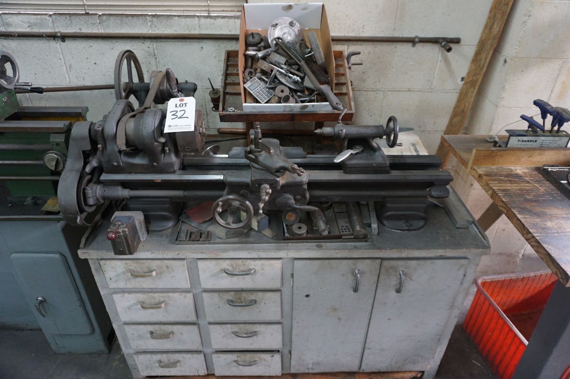 SOUTHBEND MACHINE LATHE MODEL C9-10JR, CATALOG NUMBER 41524 WITH ORGANIZER CABINET