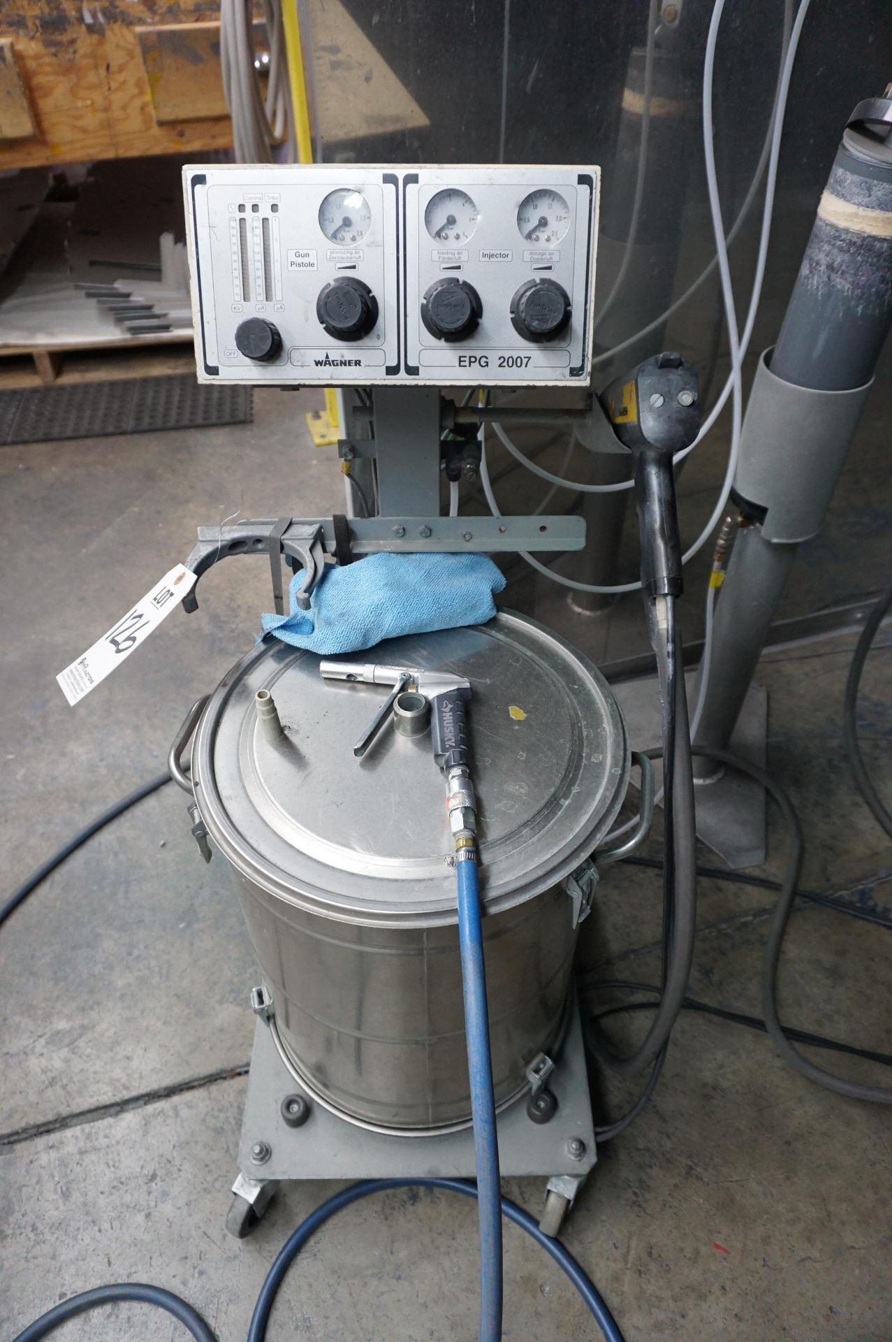 POWDER COATING SPRAY GUN SYSTEM TO INCLUDE: (1) WAGNER EPG 2007 GUN CONTROLLER, PEA-C2 SPRAY GUN, - Image 2 of 6