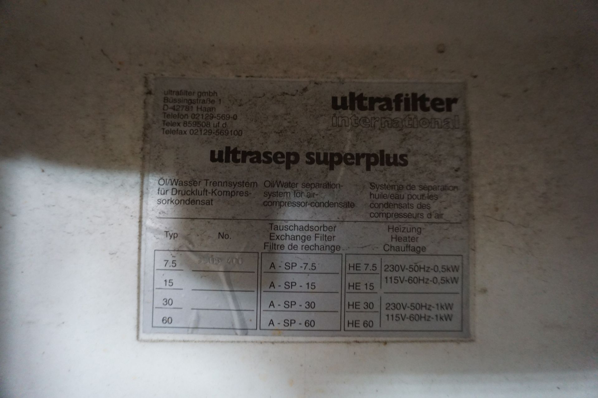 ULTRA FILTER ULTRASEP SUPERPLUS WATER DEIONIZATION SYSTEM, S/N 3505-400 WITH WALL FILTERS AND TANKS, - Image 2 of 9