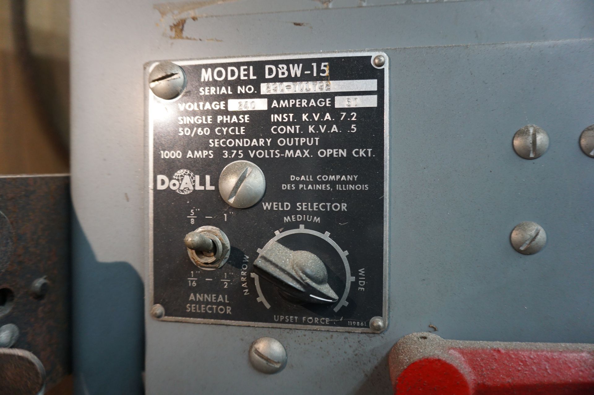 DOALL VERTICAL METAL CUTTING BANDSAW MODEL 1612-0, S/N 277-70875 WITH DOALL WELDER DBW-15 S/N 290- - Image 7 of 7