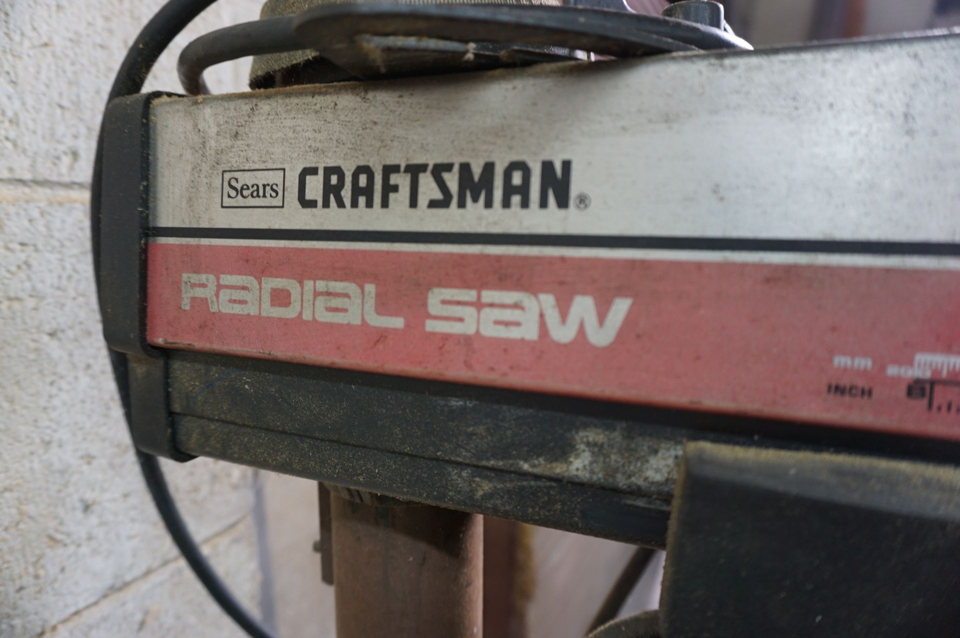 SEARS CRAFTSMAN 2 HP 10"RADIAL SAW - Image 3 of 4