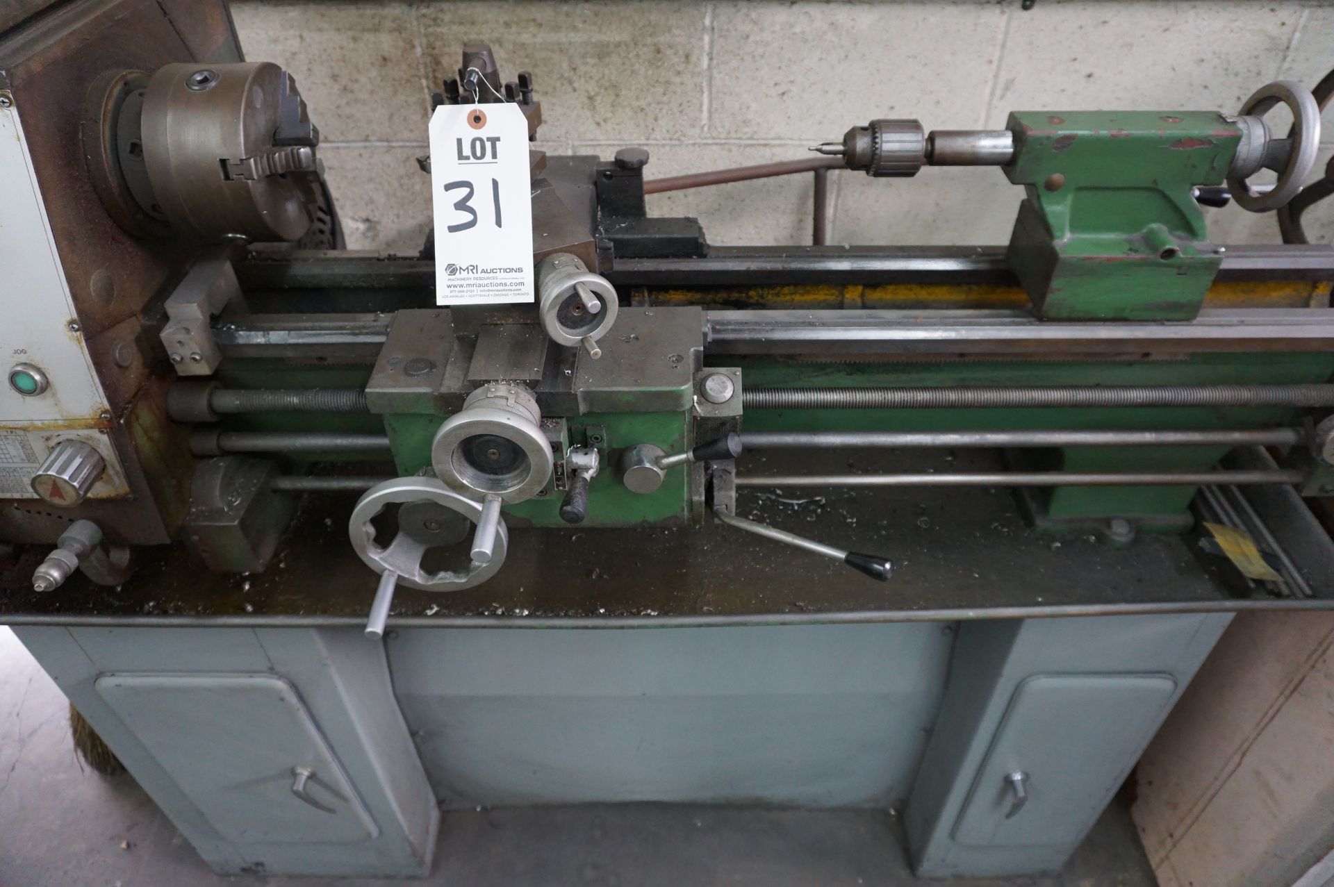 1984 ENCO MANUAL LATHE MODEL 02070 S/N 844107, 6" CHUCK, TAILSTOCK WITH JACOBS CHUCK - Image 2 of 9