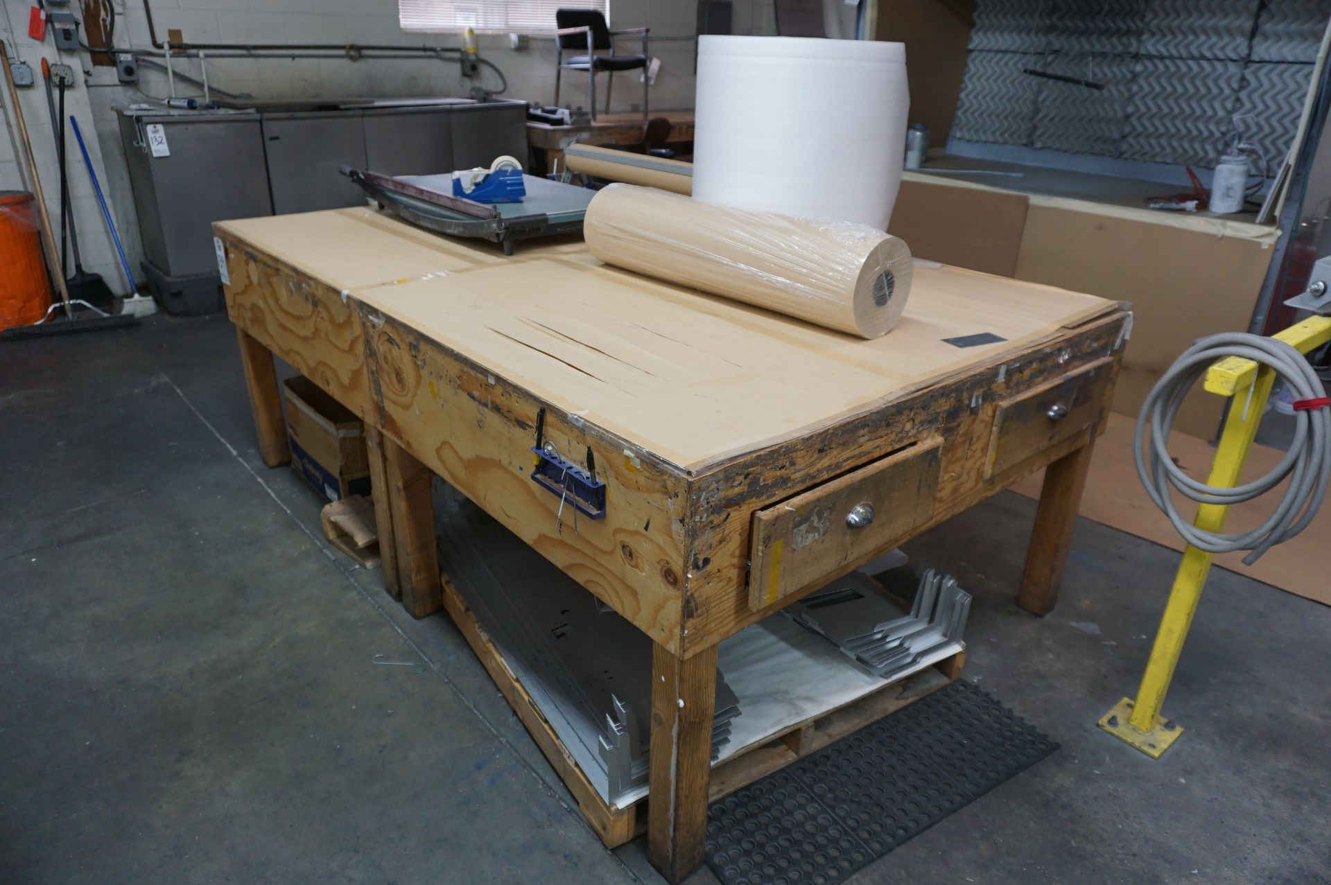 SHIPPING AREA AND TABLE IN POWDER COAT BUILDING TO INCLUDE: PAPER TRIMMER GREENBOARD, ULINE PAPER - Image 2 of 7