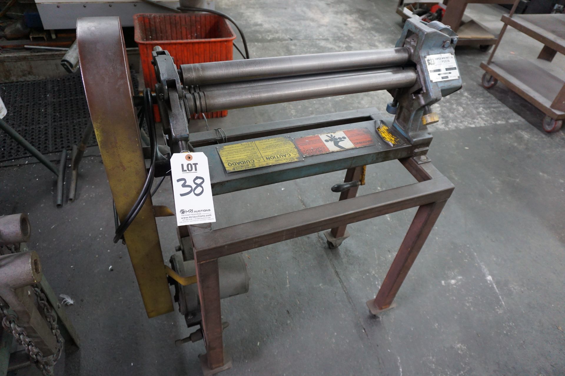 ROPER WHITNEY 24" SLIP ROLL, MODEL 383D, S/N 765-8-83, 3 DRIVEN ROLLS, MILD STEELCAPACITY 24" X