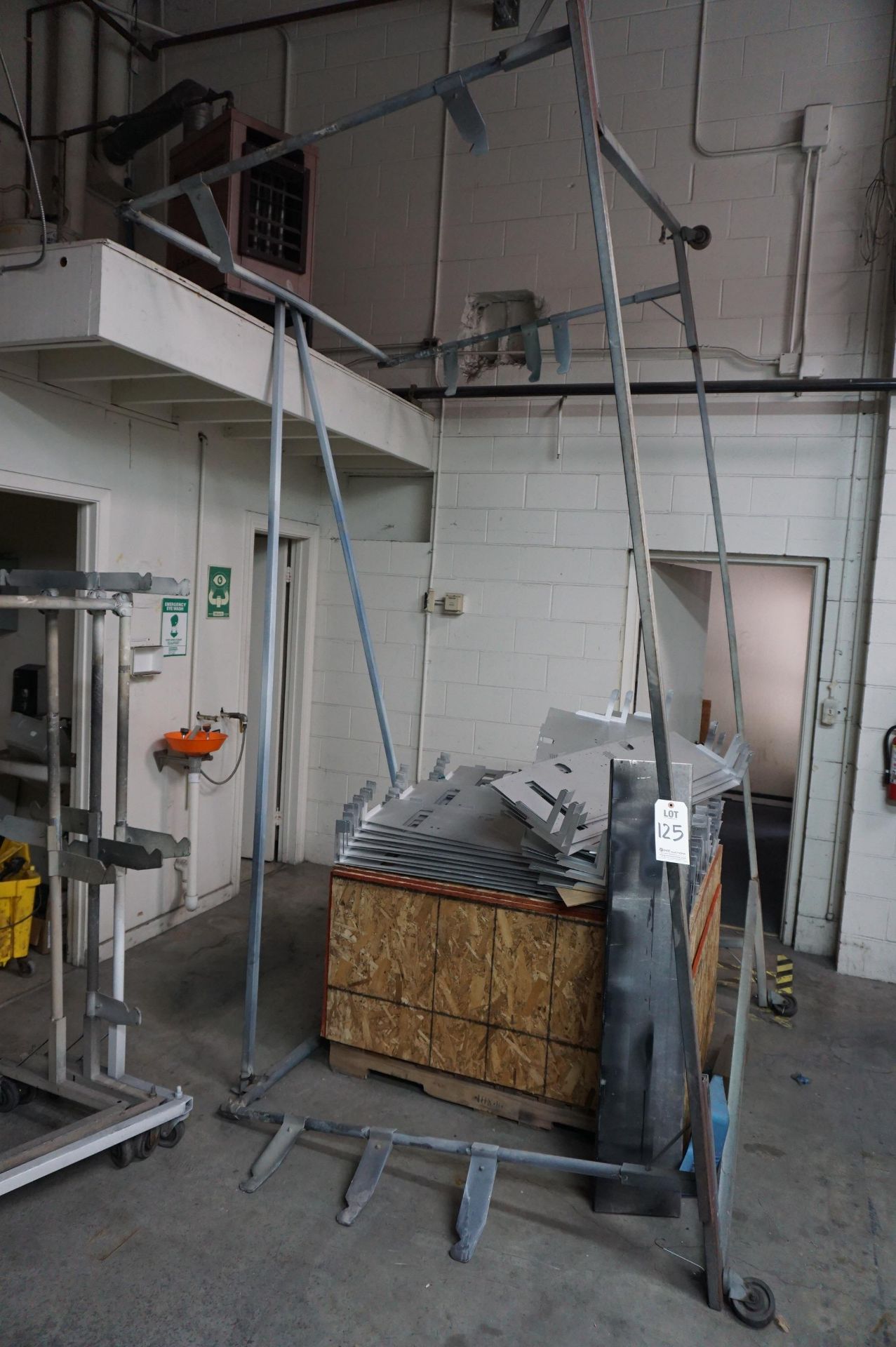 LOT TO INCLUDE: SPRAY BOOTH ROLLING STEEL SPRAY WORK HOLDING RACKS,LARGE OVEN RACK, PALLET RACKING - Image 4 of 8