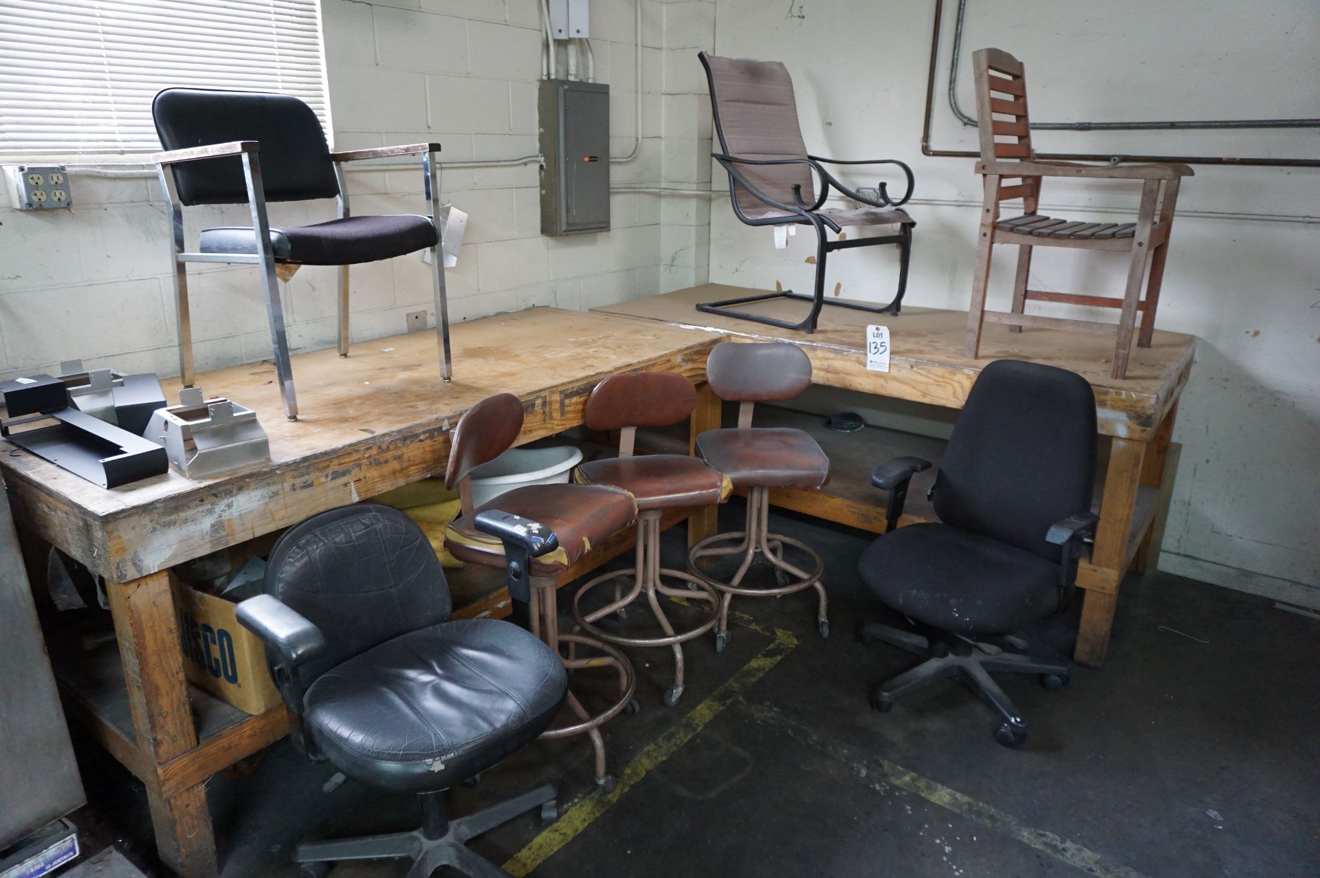 POWDER COATING ROOM SUPPORT LOT TO INCLUDE: (2) WOOD TABLES, (8) MISC. CHAIRS, 2 DOOR STEEL