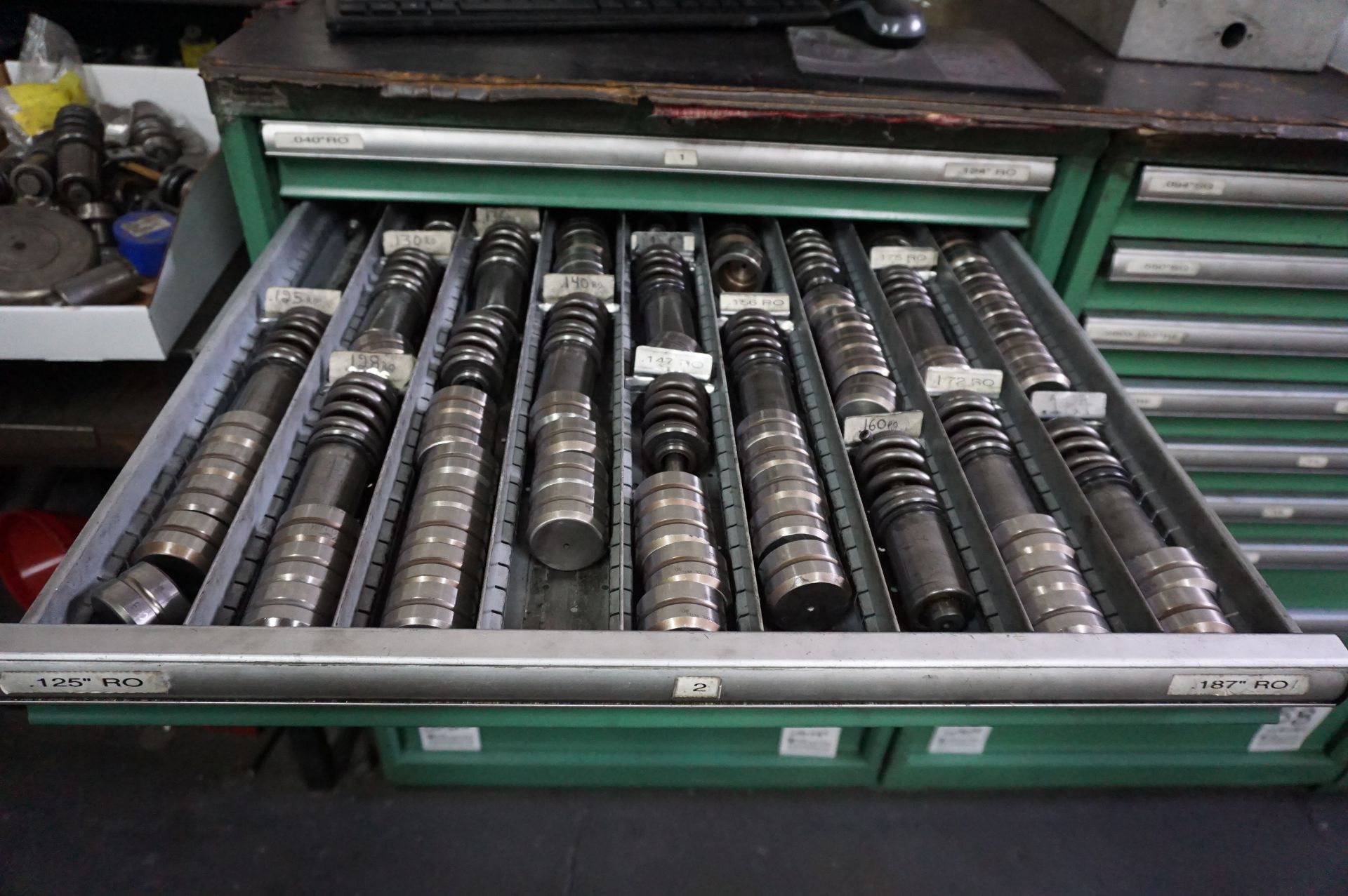 CONTENTS OF 9 DRAWER CABINET TO INCLUDE: .040" ROUND PUNCHES - 1.250" ROUND PUNCH TOOLING 1 1/4" - Image 2 of 9