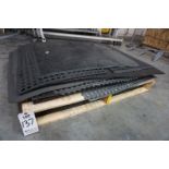 PALLET OF ANTI FATIGUE AND NON SLIP RUBBER SHOP MATS