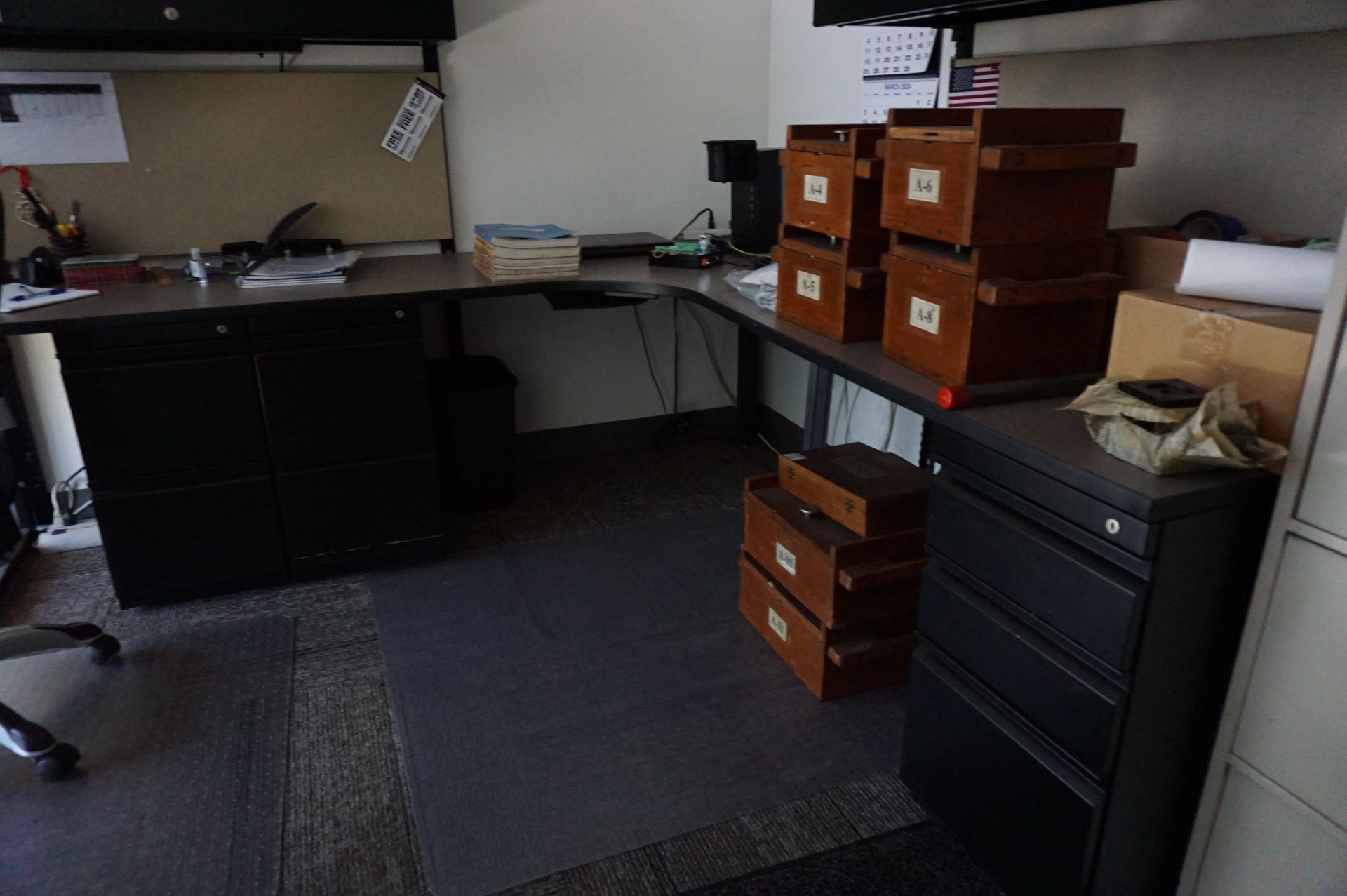 CONTENTS OF FIRST FLOOR OFFICE TO INCLUDE: (2) L DESKS, DUAL MONITOR STAND WITH MONITORS, (2) OFFICE - Image 6 of 9