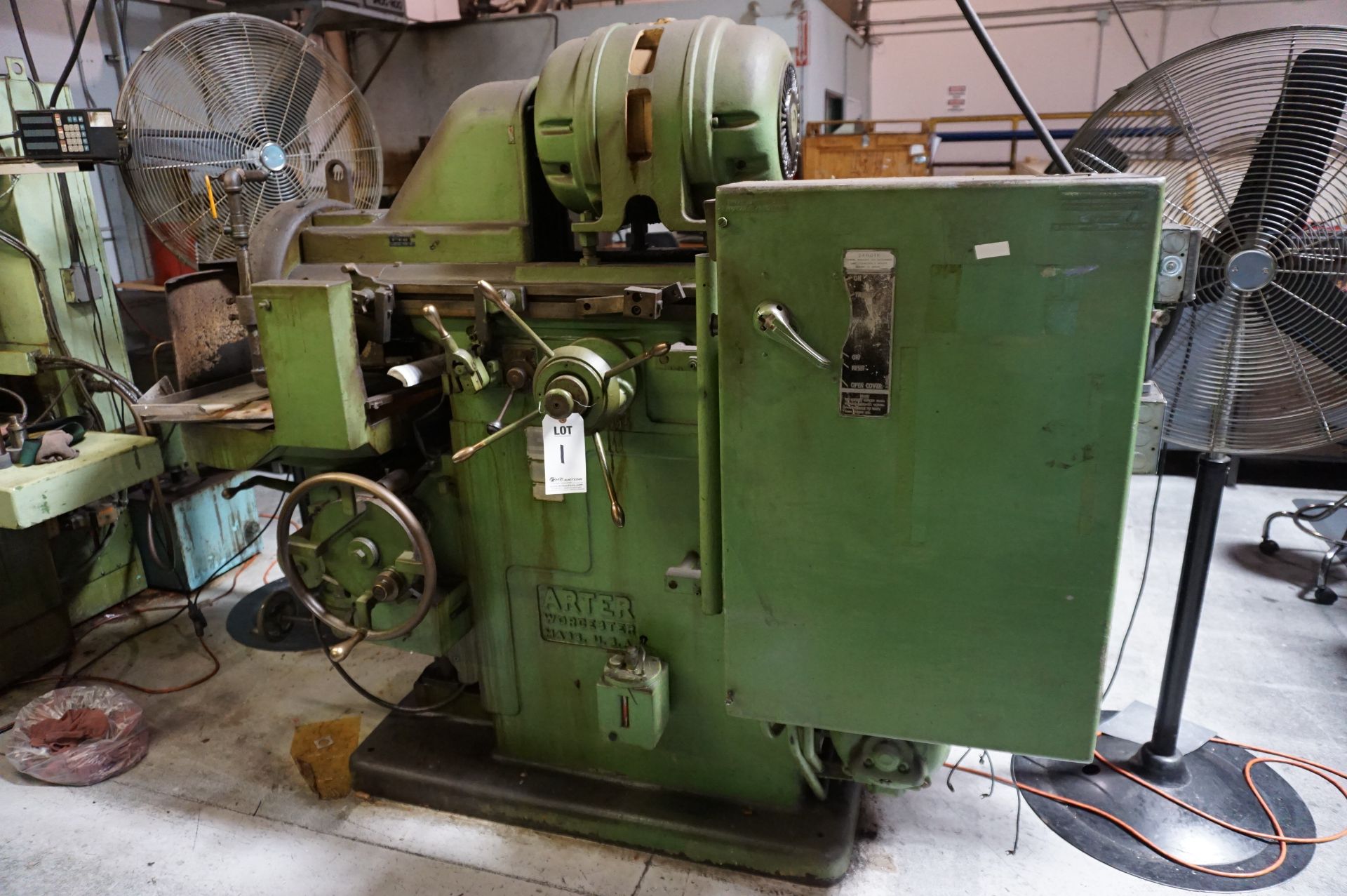 ARTER WORCESTER MODEL D12 SURFACE GRINDER, S/N 3324, 440, 3 PHASE, 1450 RPM WITH NEUTROFIER