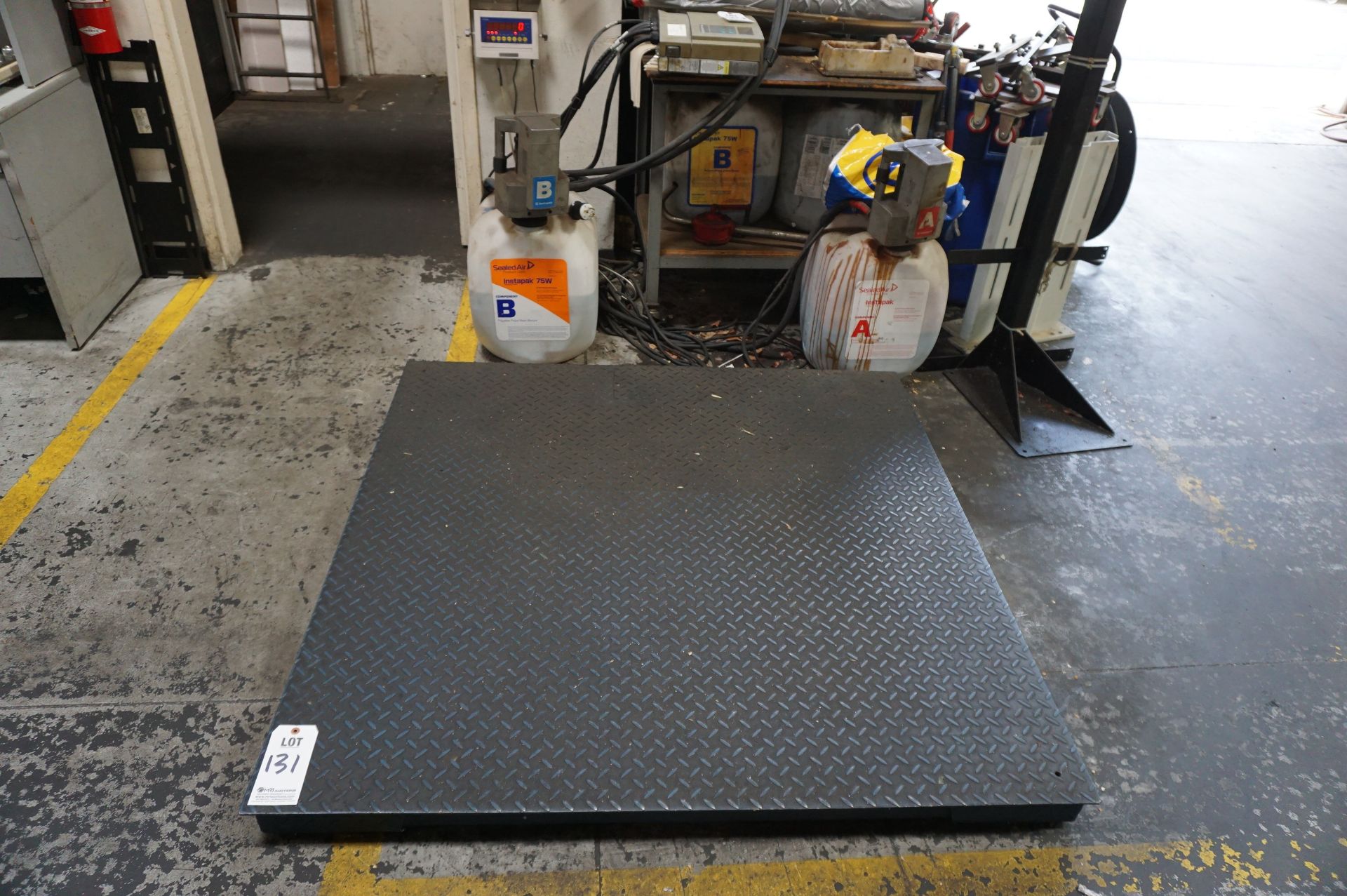 5' X 5' PALLET PLATE FOR SHIPPING, LP7510A DIGITAL READ OUT *LATE PICK UP*