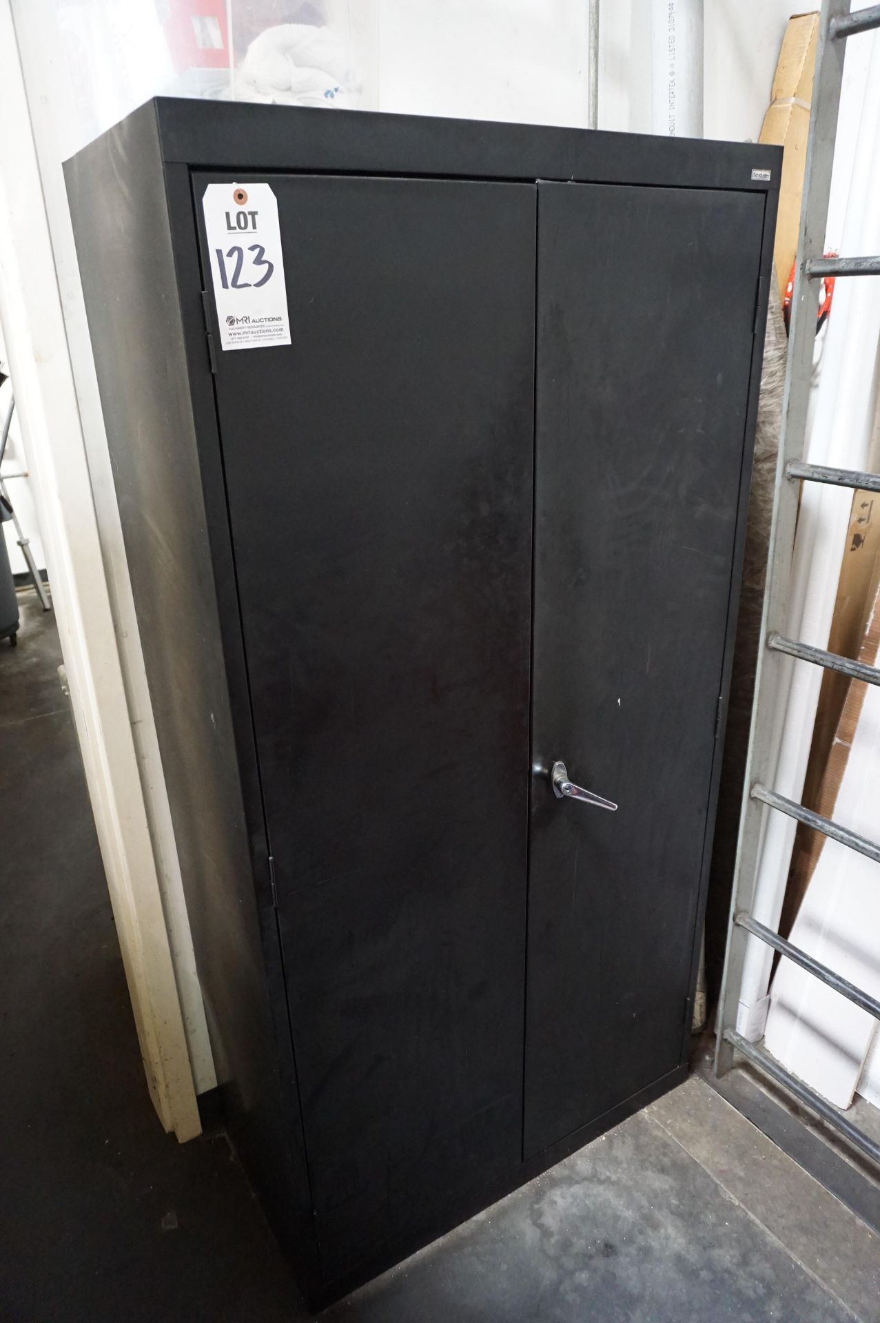 2 DRAWER STEEL SHOP CABINET, 6' H CABINET, CABINET ONLY NO CONTENTS