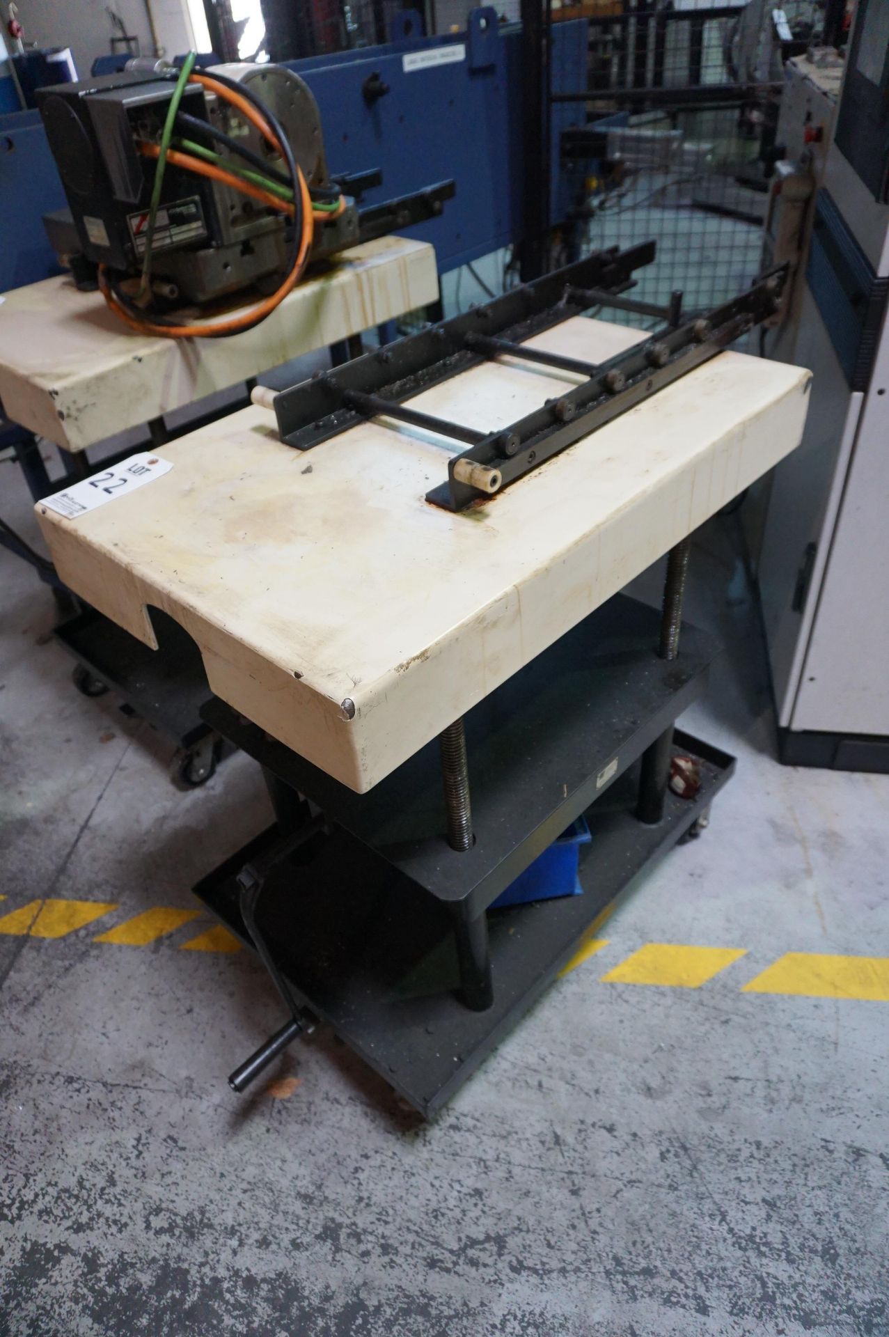 DIE CART FOR QUICK CHANGE T-SLOT TABLE - Image 2 of 2